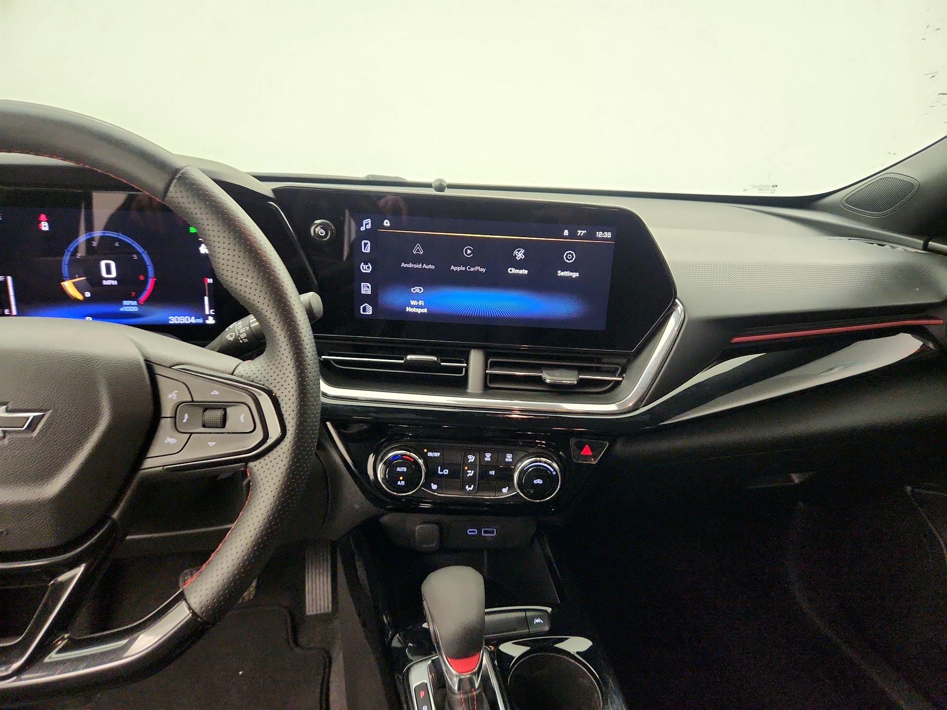 Thumbnail: 2025 Chevrolet Trax - 9