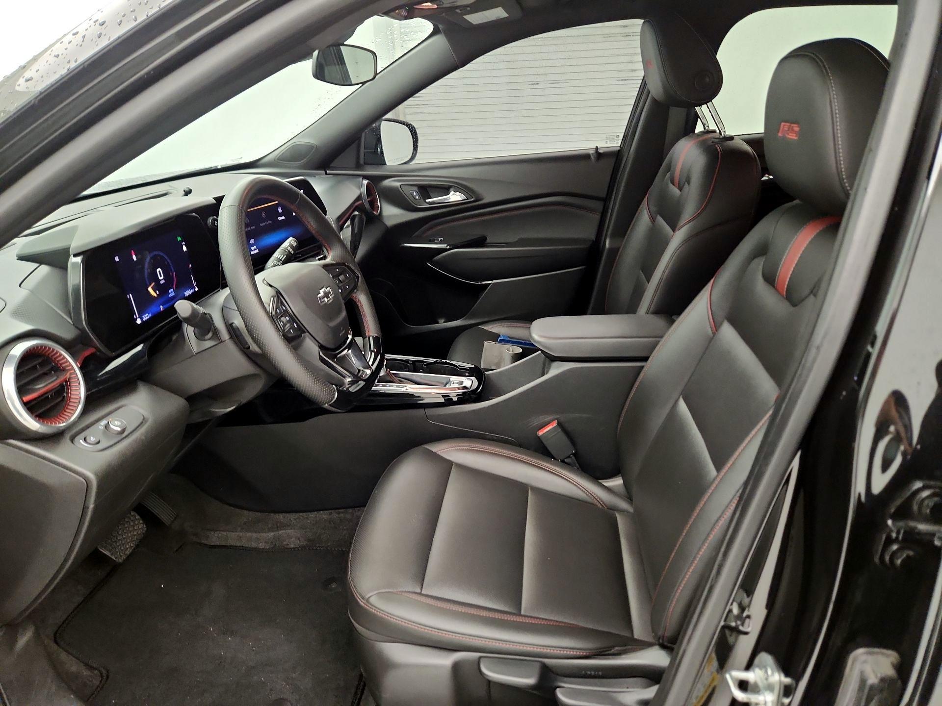 Thumbnail: 2025 Chevrolet Trax - 11