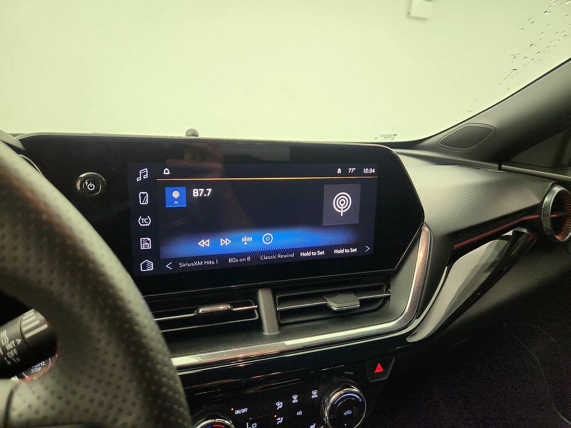 Thumbnail: 2025 Chevrolet Trax - 15