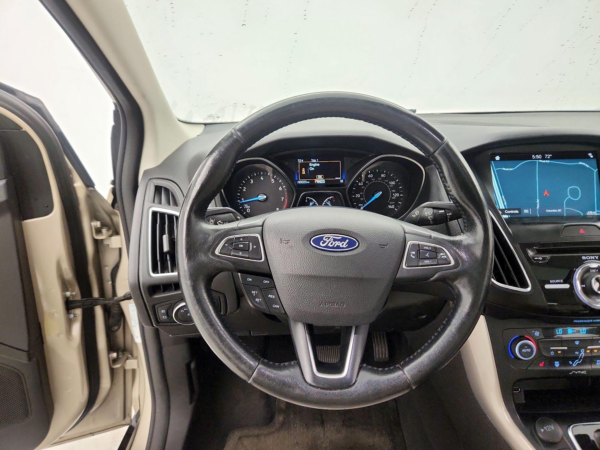Thumbnail: 2018 Ford Focus - 10