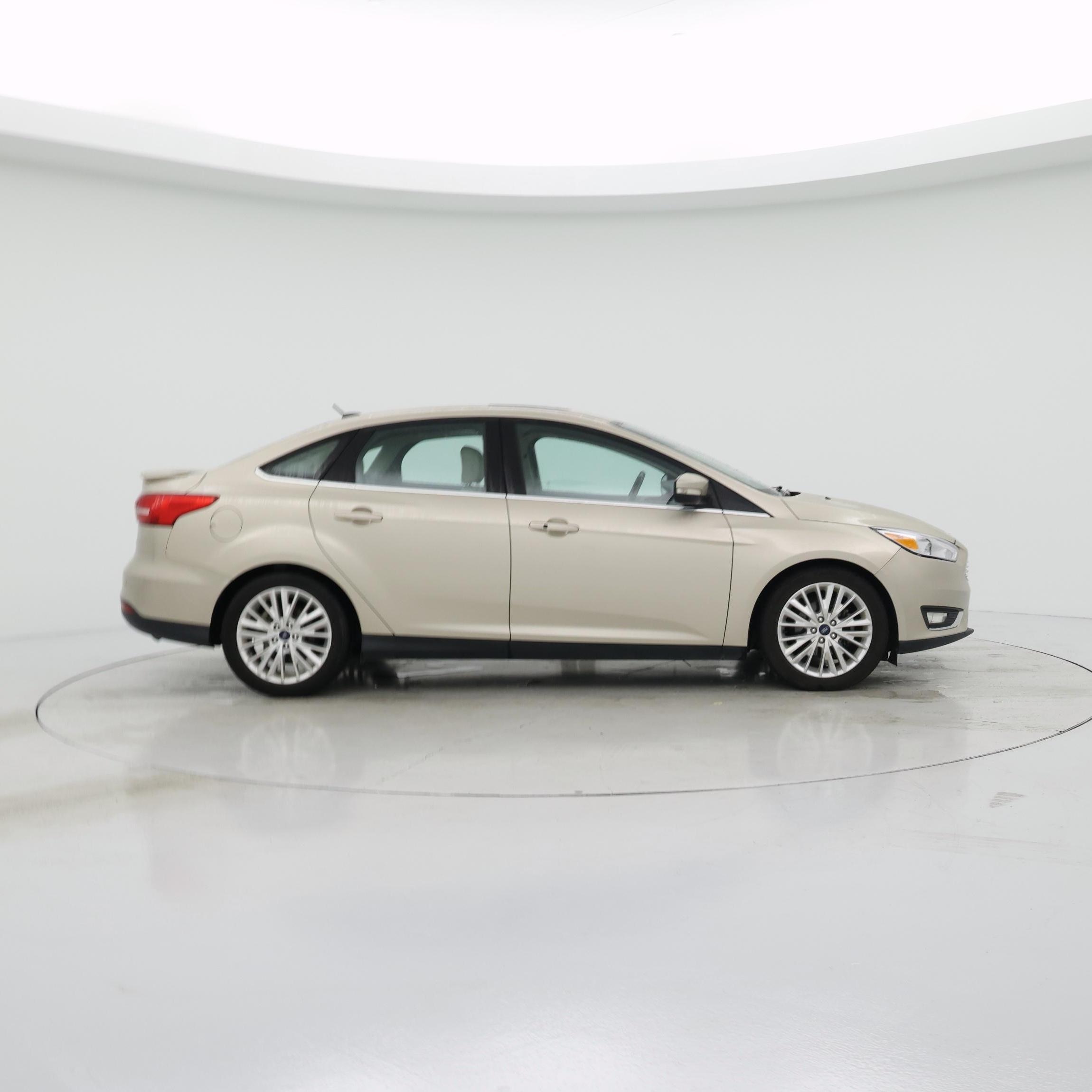 Thumbnail: 2018 Ford Focus - 7