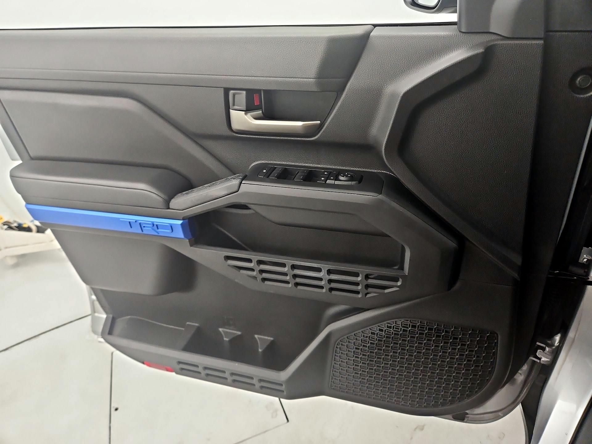 Thumbnail: 2024 Toyota Tacoma - 12