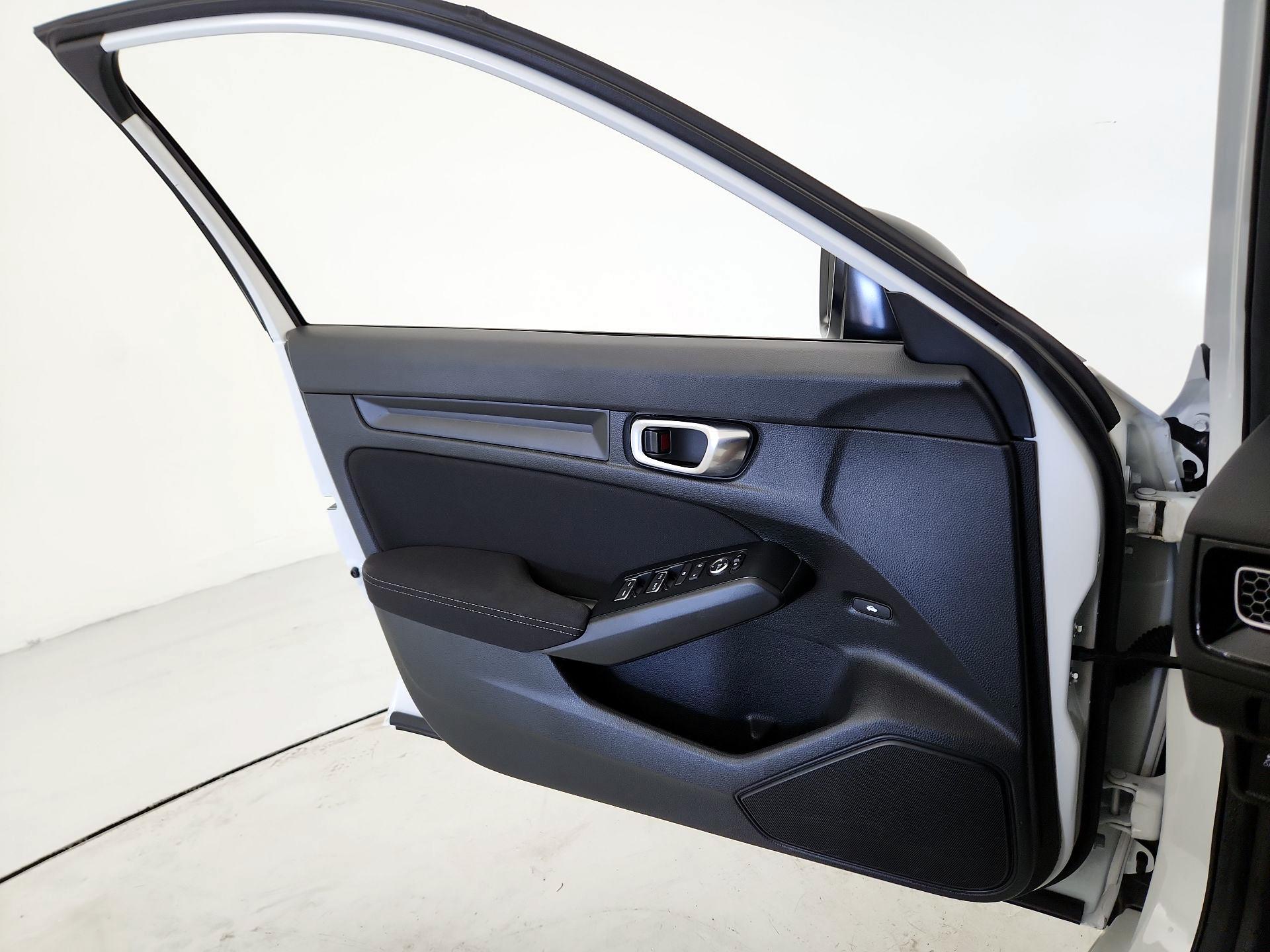 Thumbnail: 2026 Honda Civic - 12