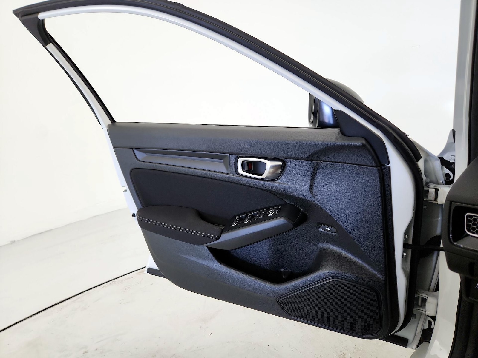 2026 Honda Civic Sport - Photo 13