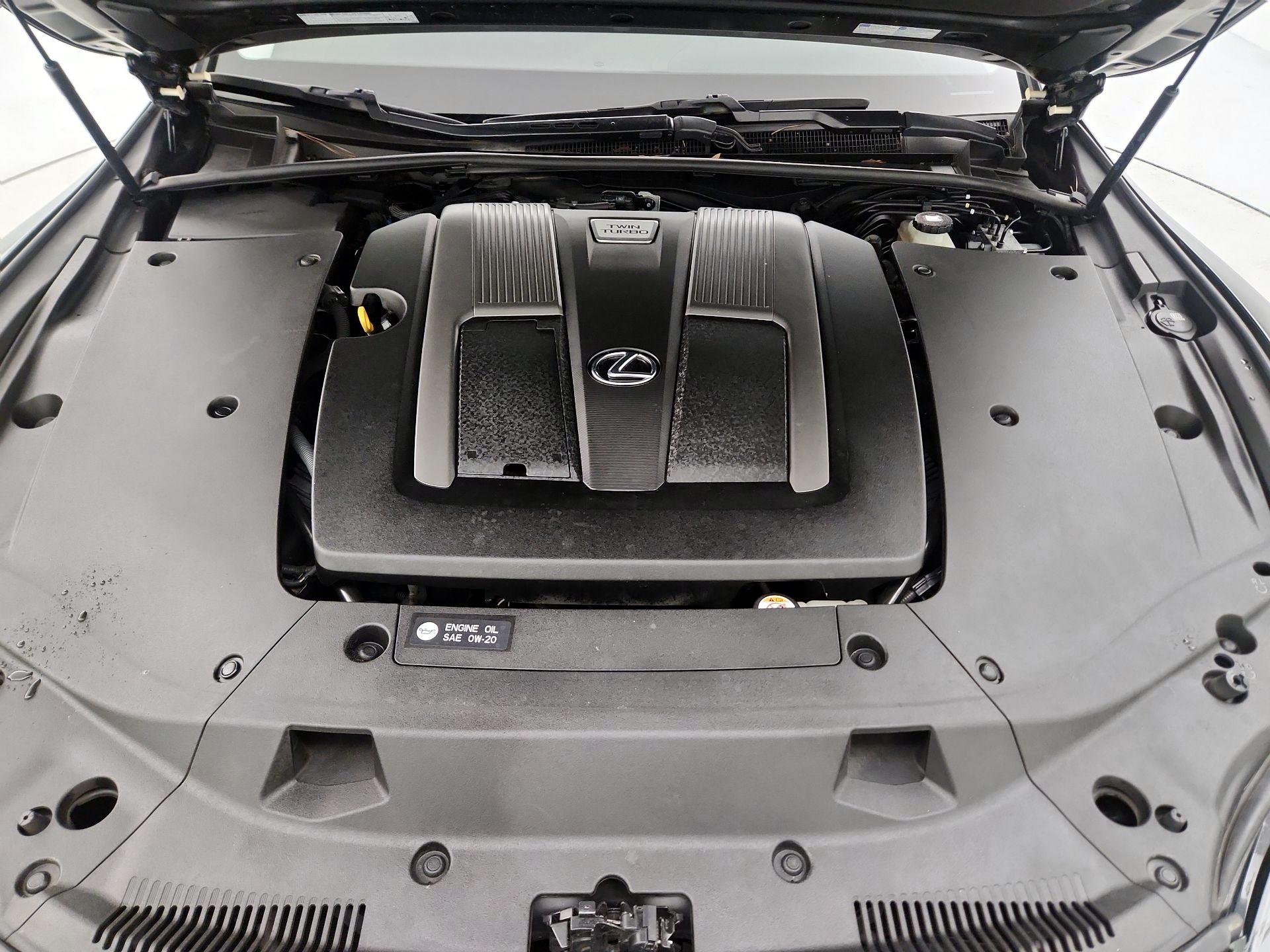 Thumbnail: 2019 Lexus LS - 20