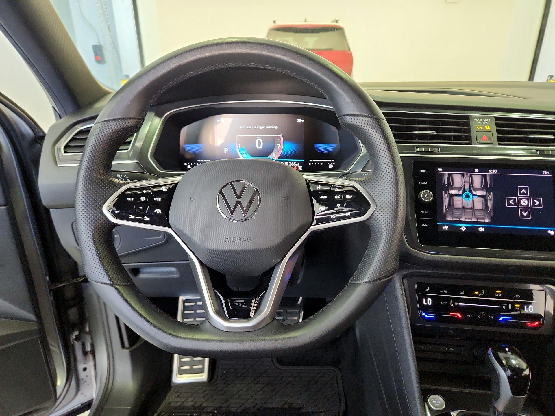 Thumbnail: 2024 Volkswagen Tiguan - 10
