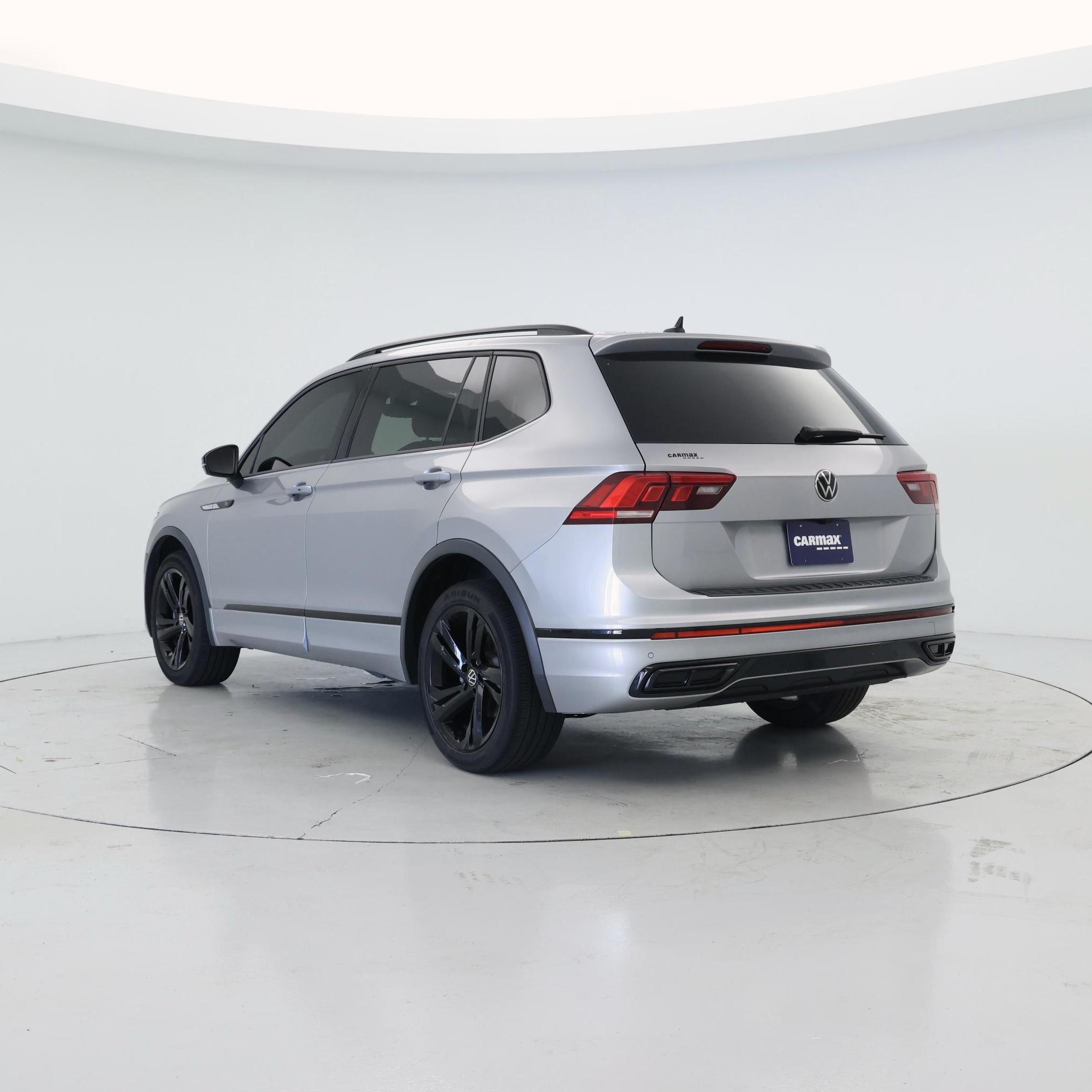 Thumbnail: 2024 Volkswagen Tiguan - 2