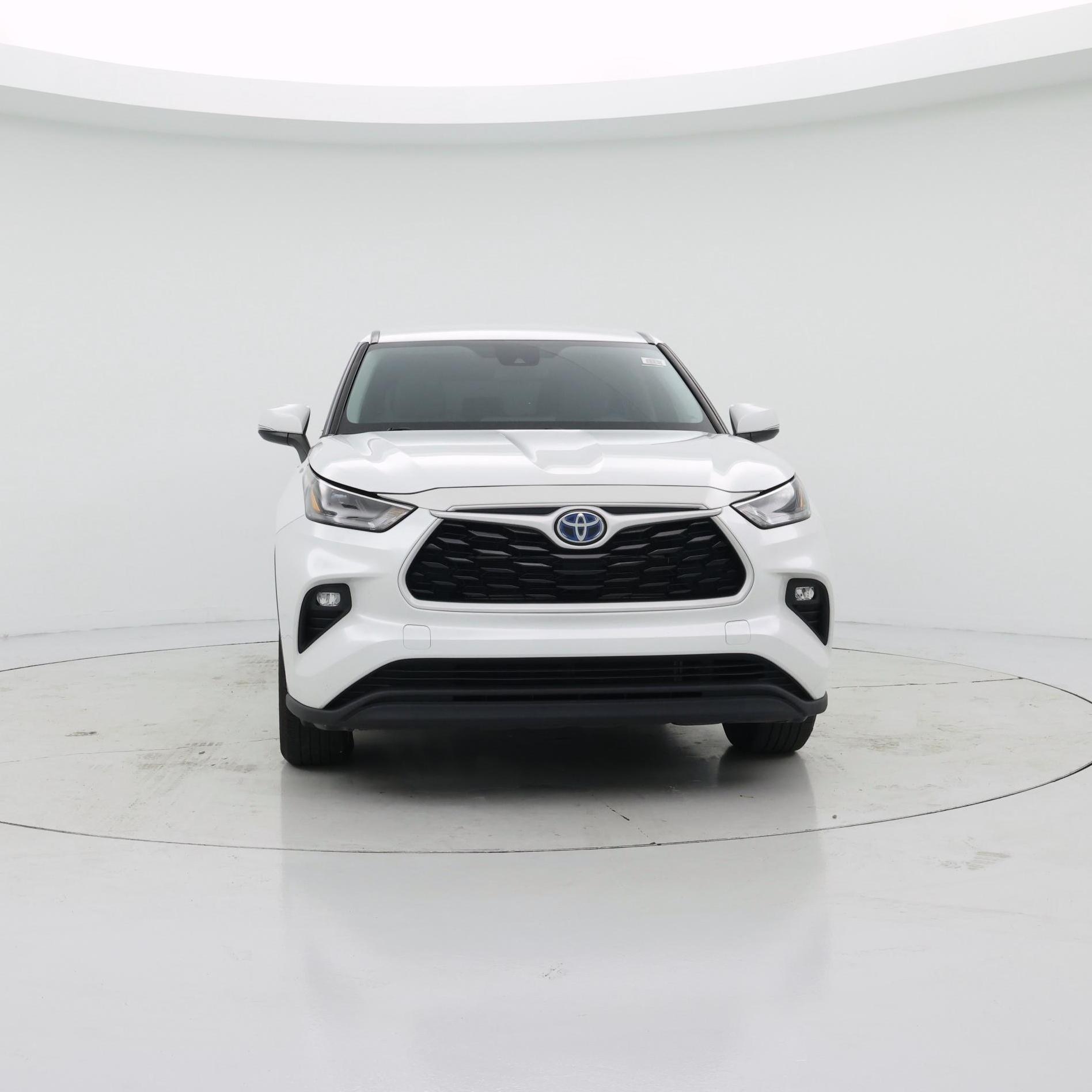Thumbnail: 2023 Toyota Highlander - 5