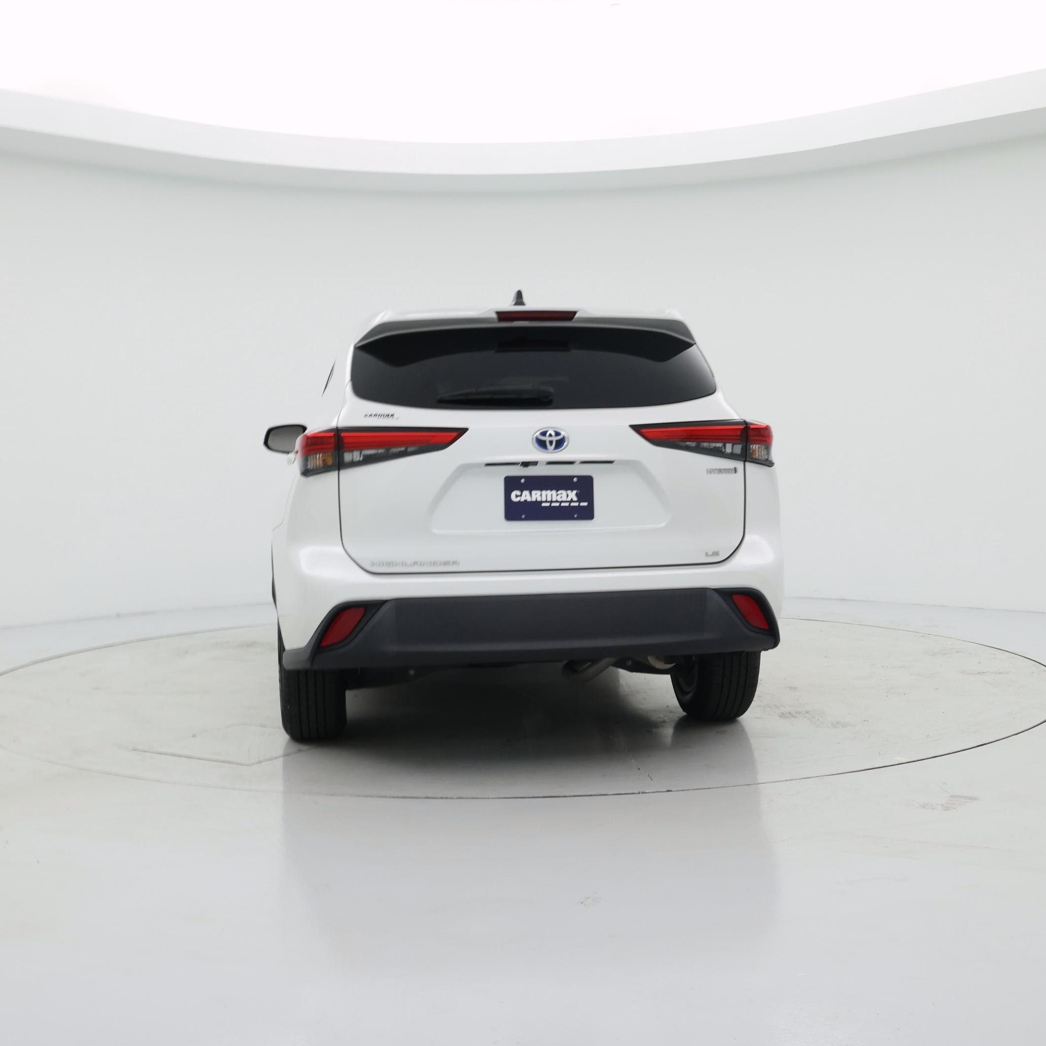 Thumbnail: 2023 Toyota Highlander - 6