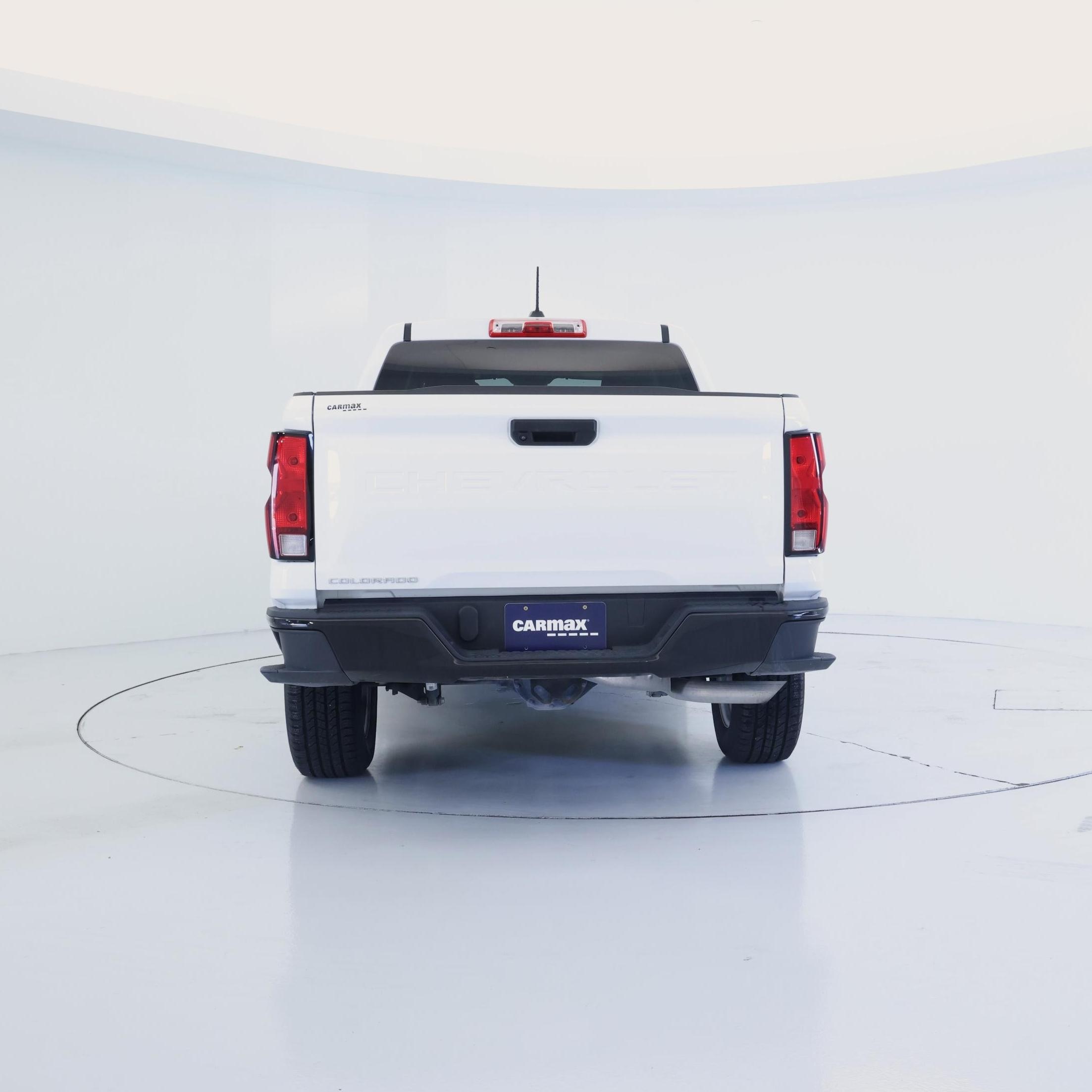 Thumbnail: 2024 Chevrolet Colorado - 6