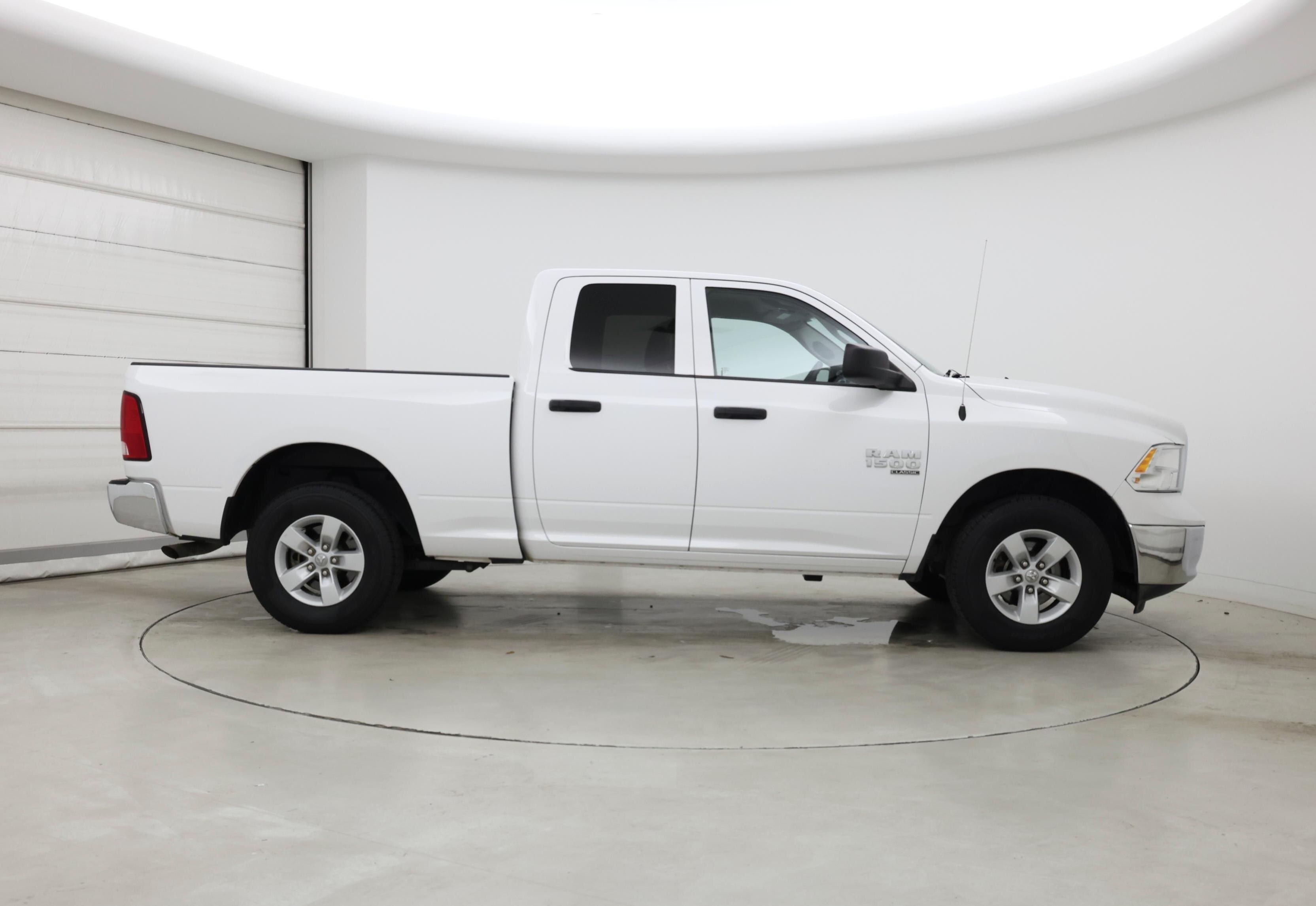 Thumbnail: 2024 RAM 1500 Classic - 7