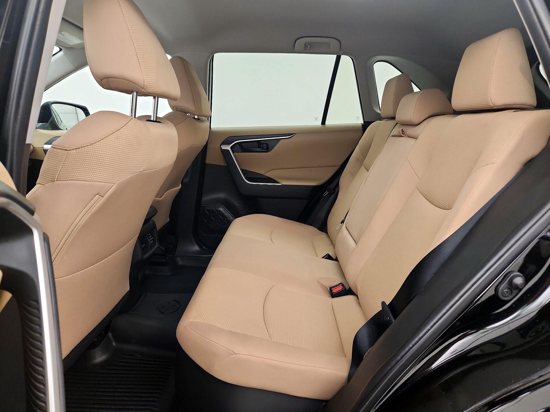 Thumbnail: 2024 Toyota RAV4 - 19