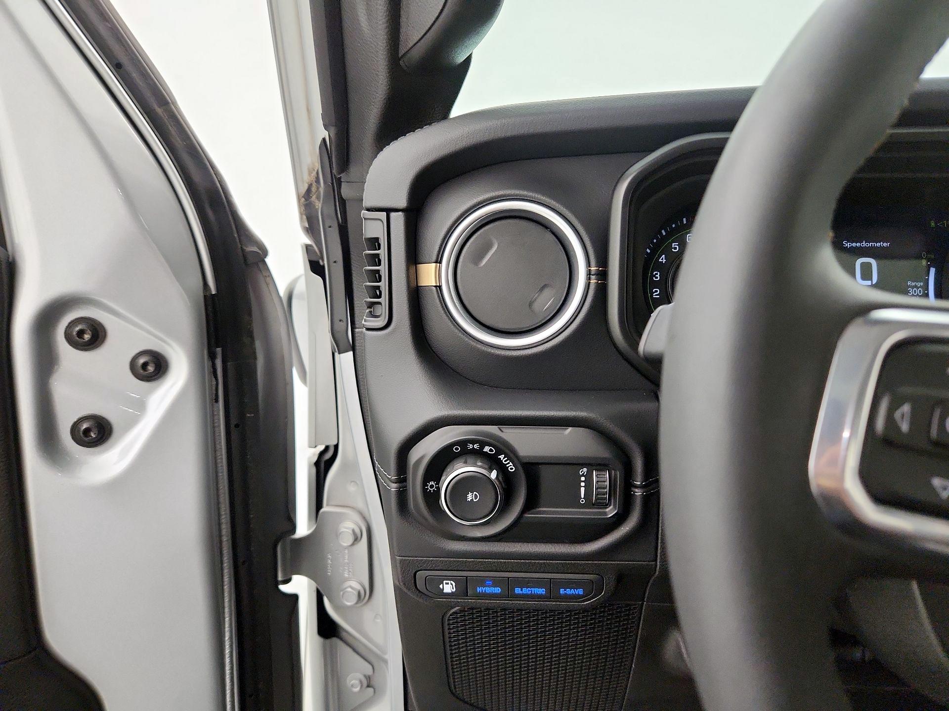 Thumbnail: 2024 Jeep Wrangler - 13