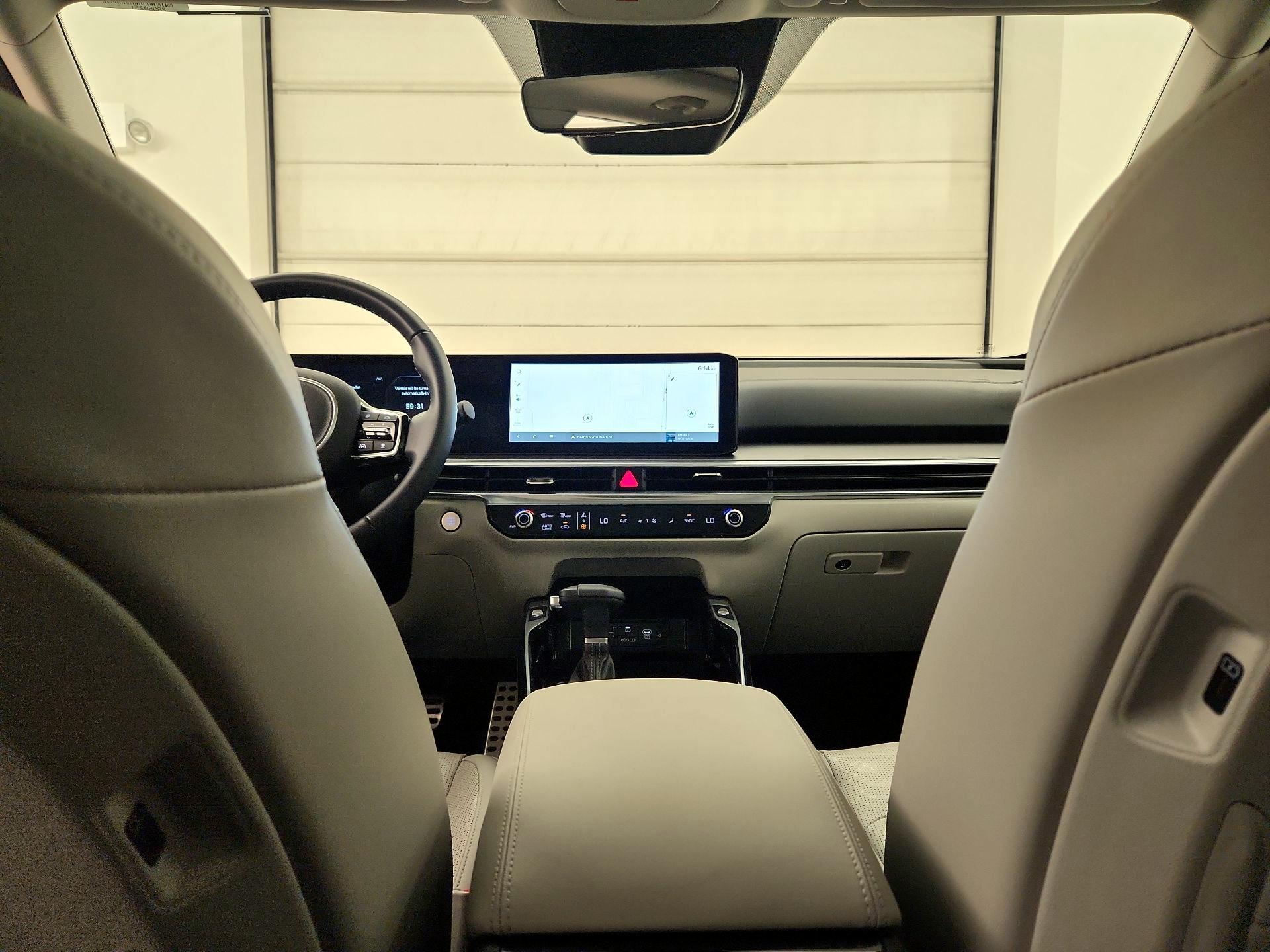 Thumbnail: 2025 Kia Sorento - 9
