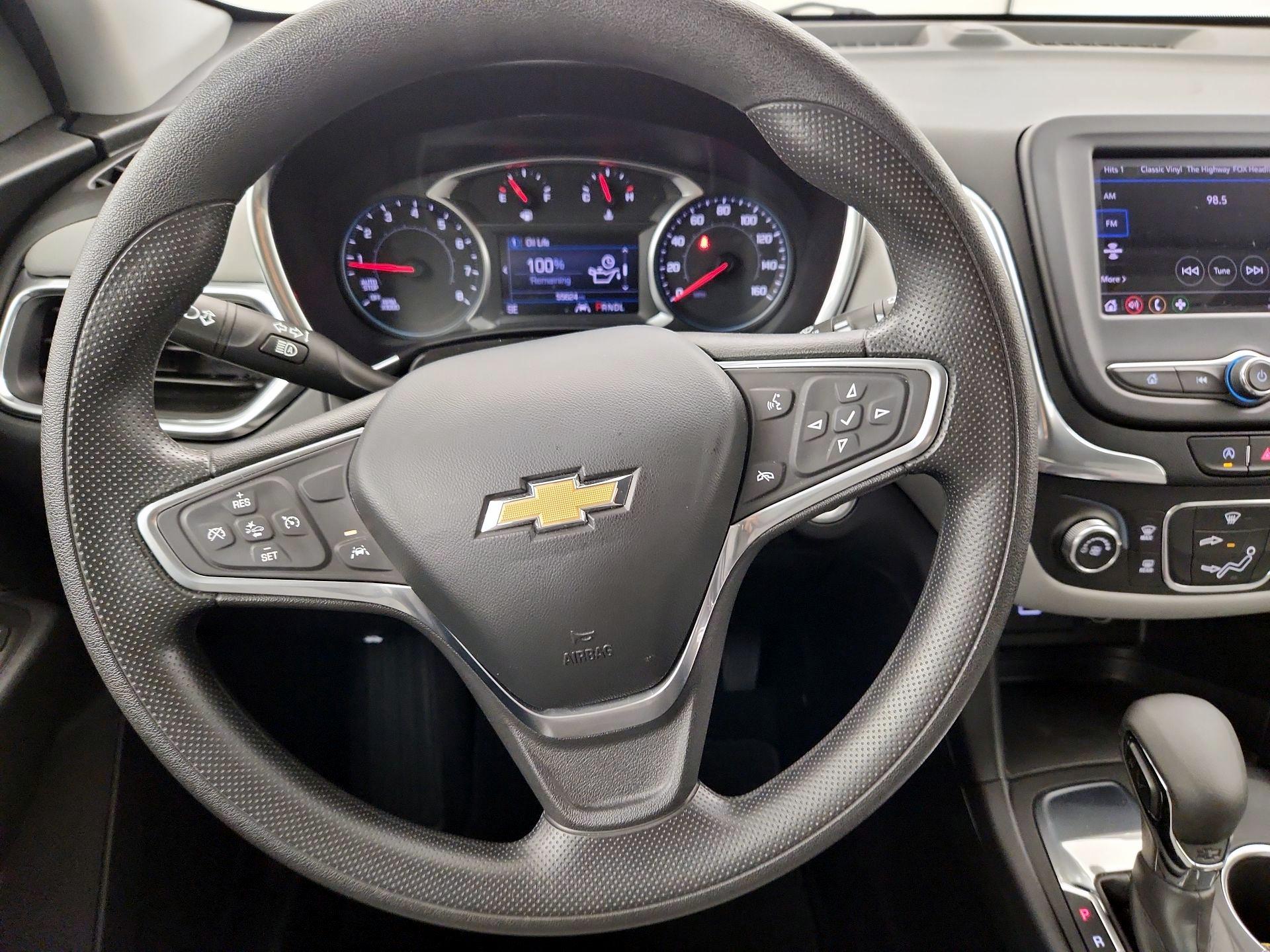 Thumbnail: 2022 Chevrolet Equinox - 10