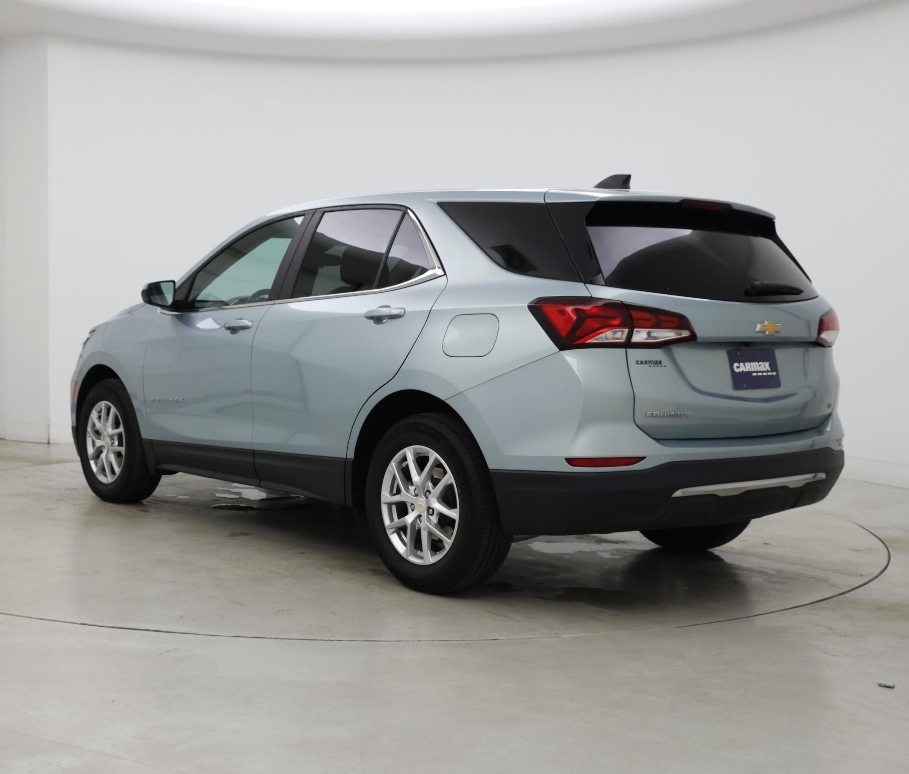 Thumbnail: 2022 Chevrolet Equinox - 2