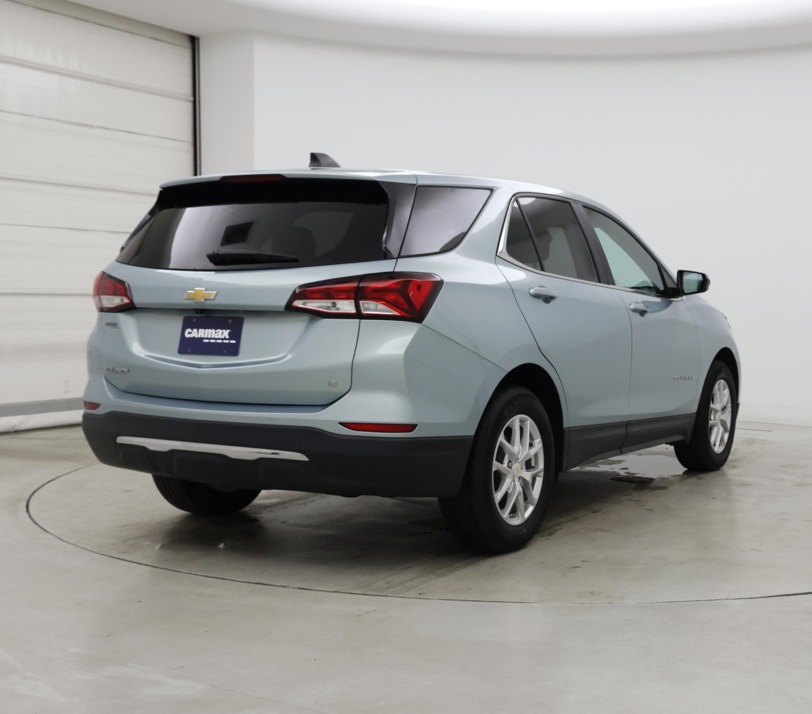 Thumbnail: 2022 Chevrolet Equinox - 8