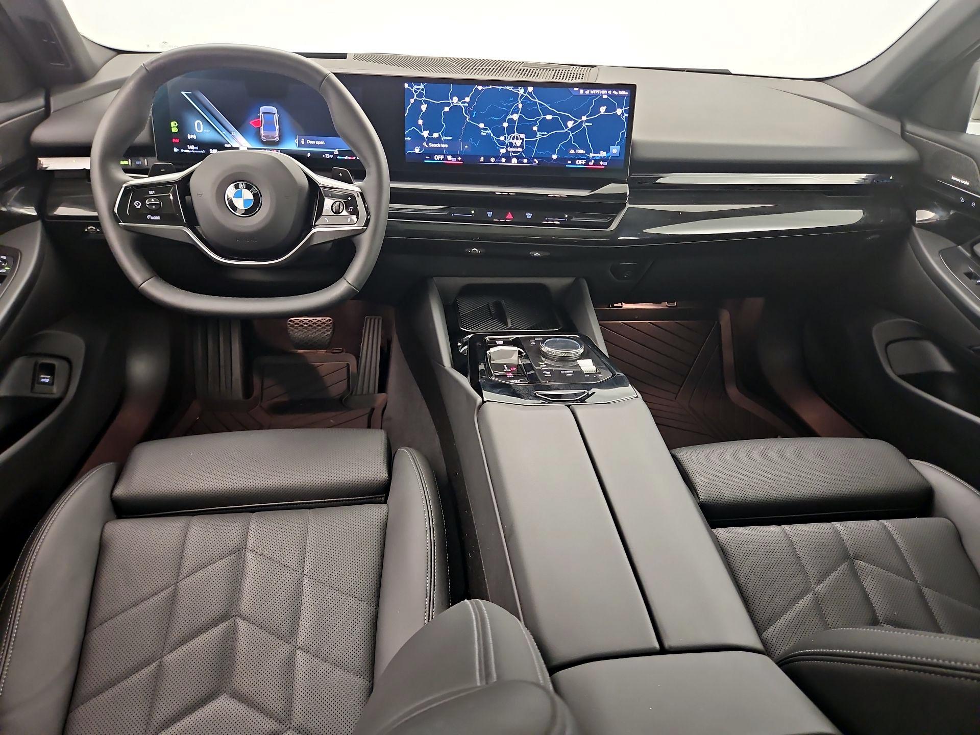 Thumbnail: 2024 BMW 5 Series - 9