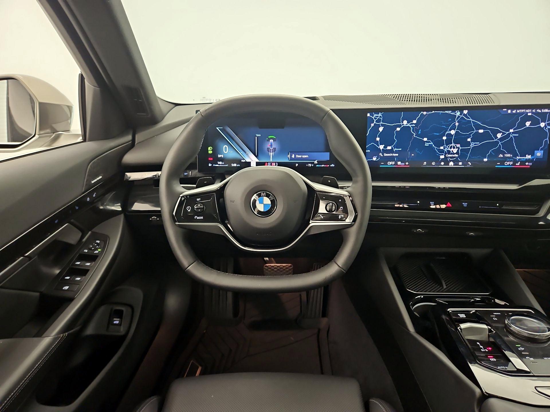 Thumbnail: 2024 BMW 5 Series - 10