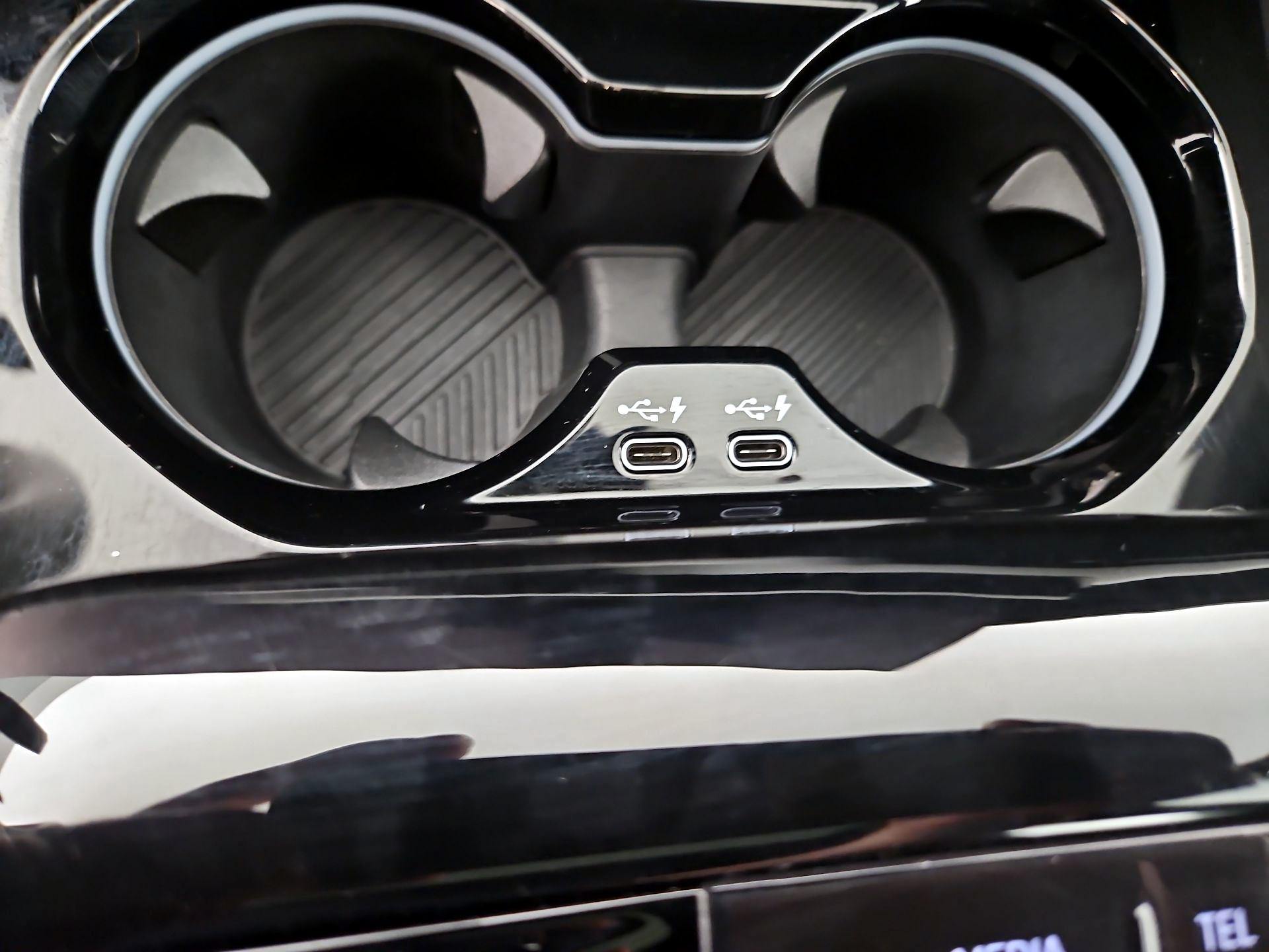 Thumbnail: 2024 BMW 5 Series - 19