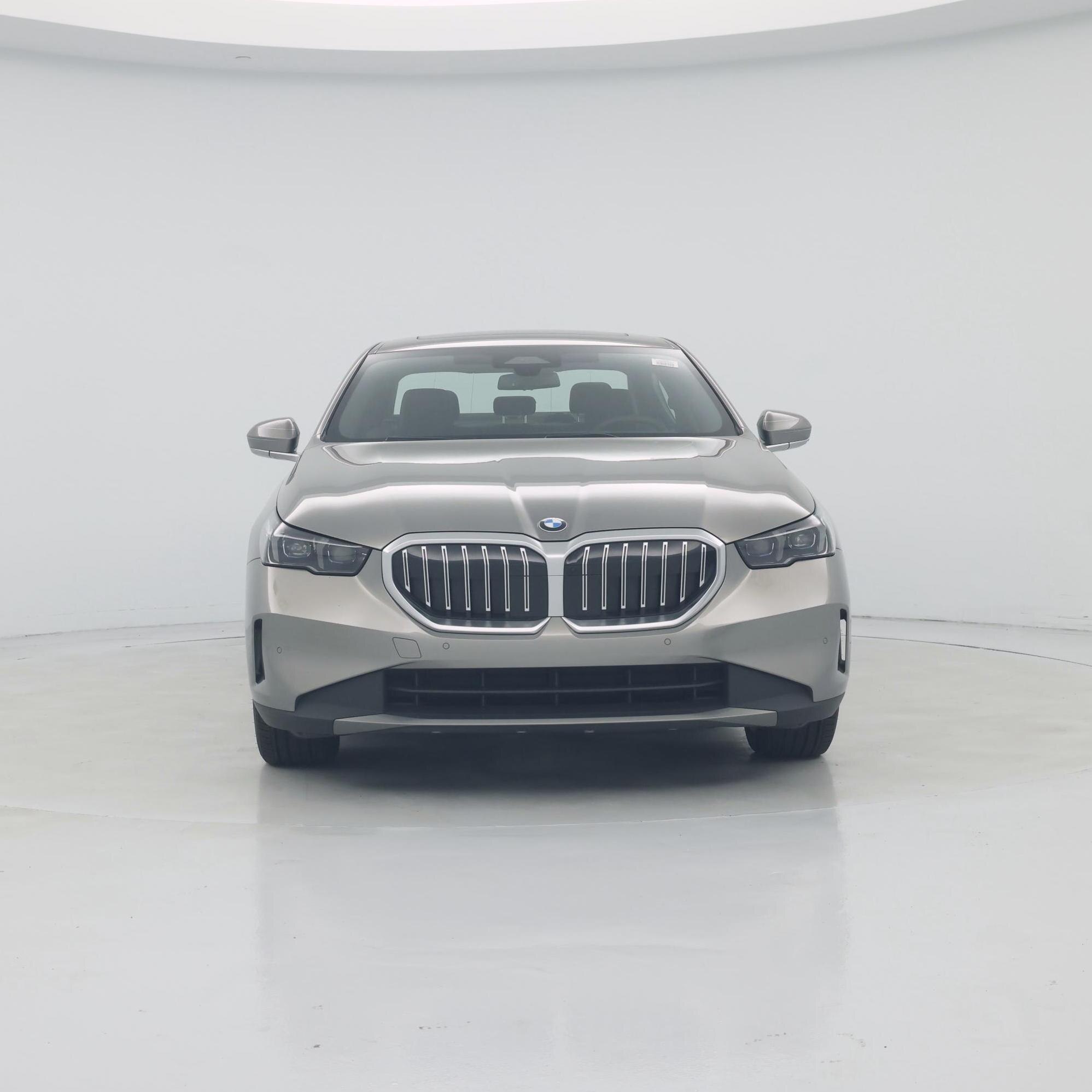 Thumbnail: 2024 BMW 5 Series - 5