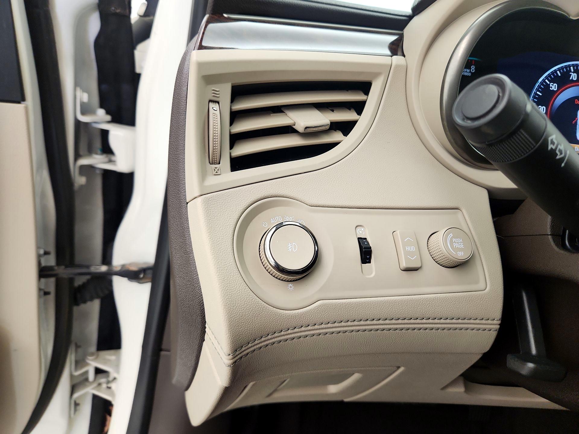 Thumbnail: 2014 Buick LaCrosse - 13