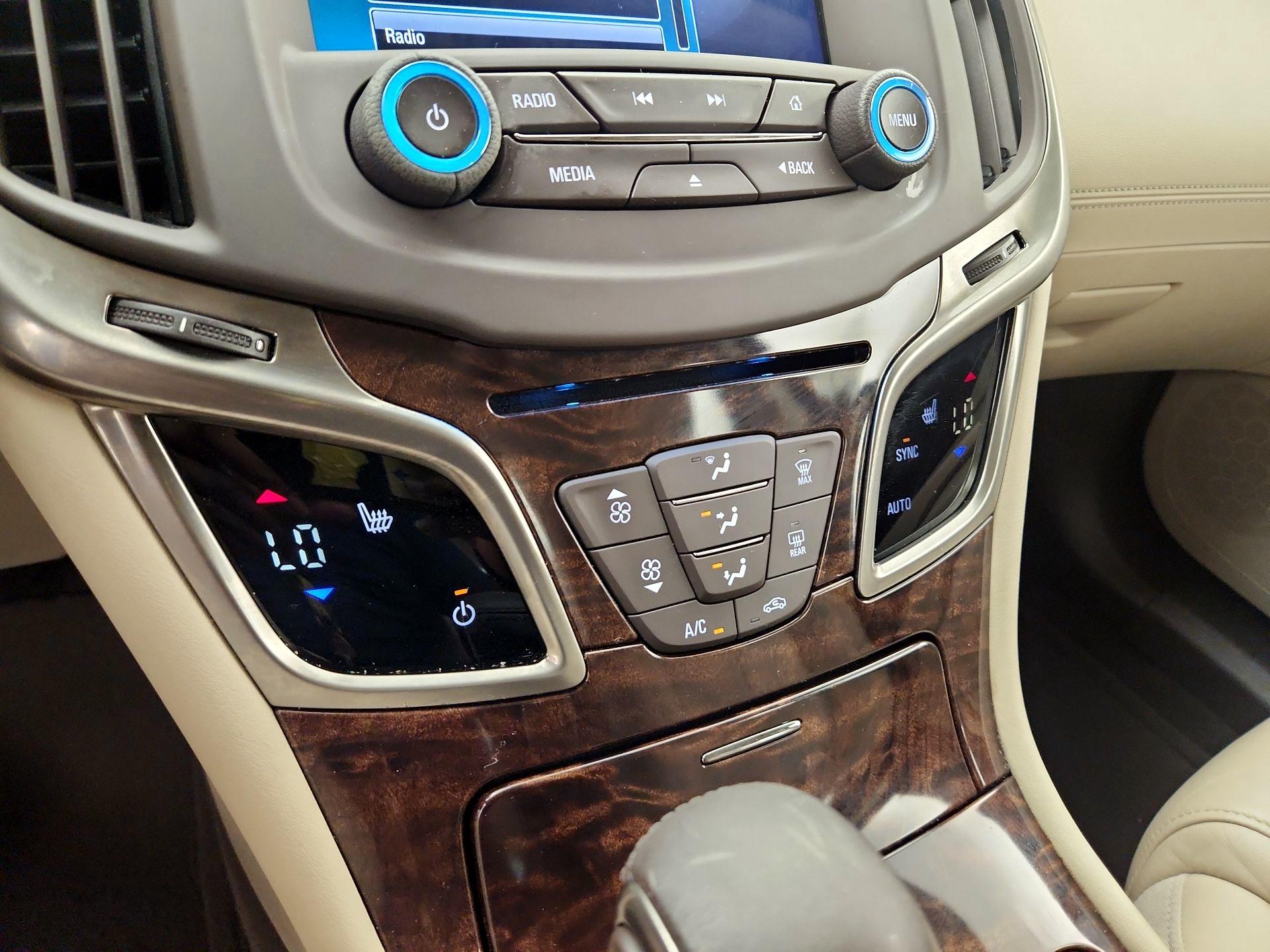 Thumbnail: 2014 Buick LaCrosse - 16