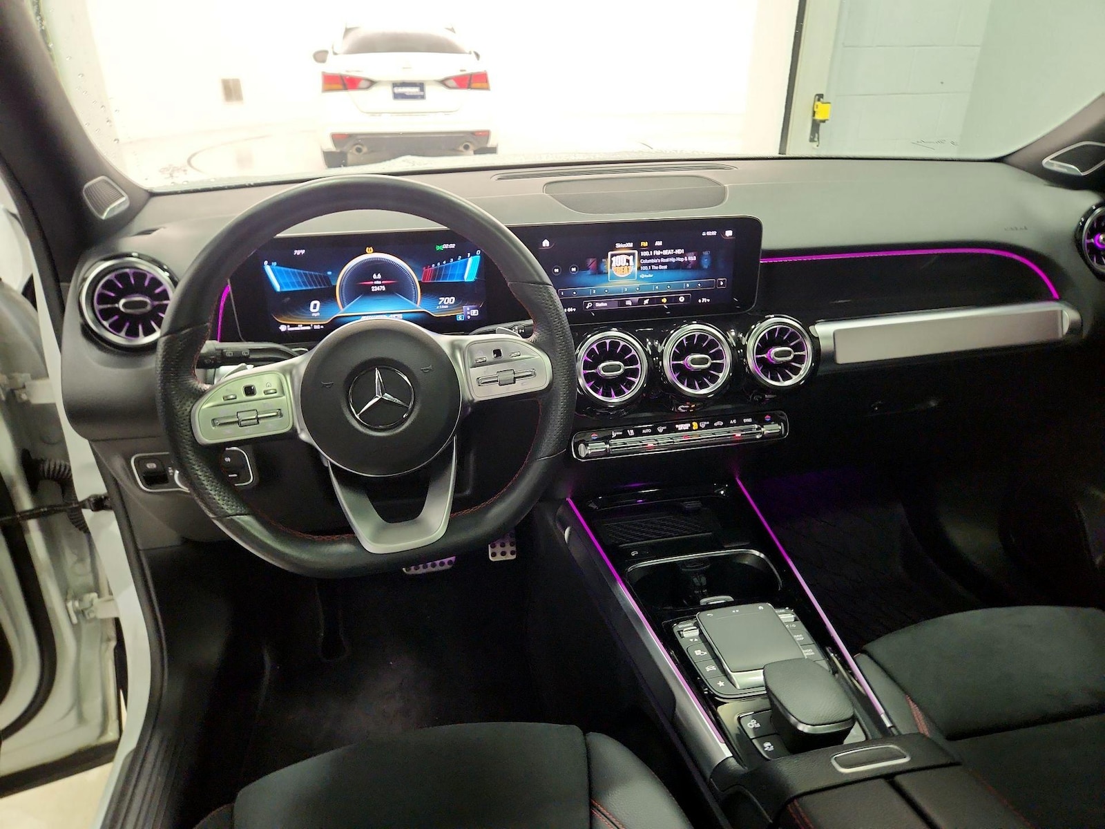 2021 Mercedes-Benz GLB AMG GLB35 - Photo 10