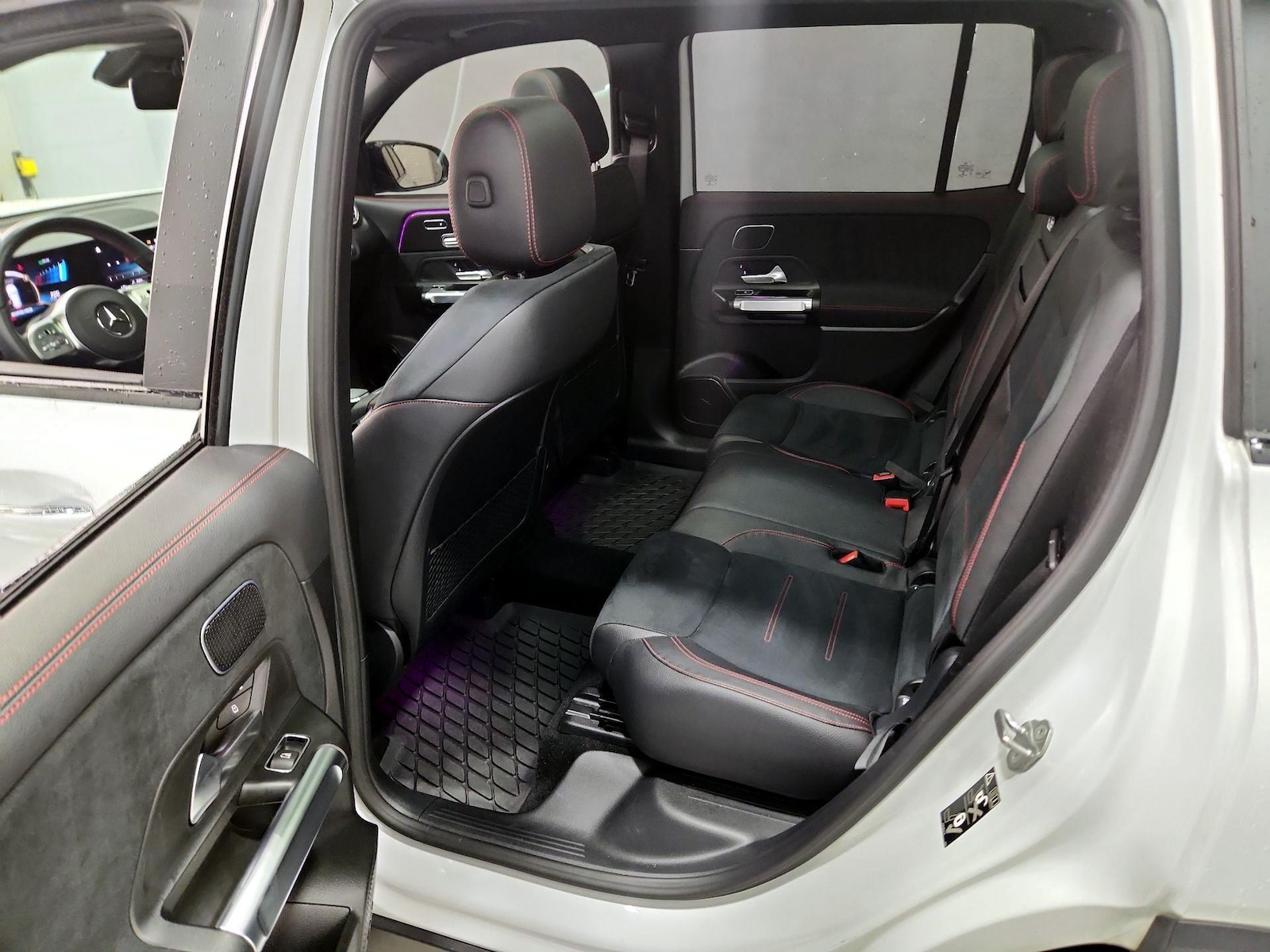 2021 Mercedes-Benz GLB AMG GLB35 - Photo 20