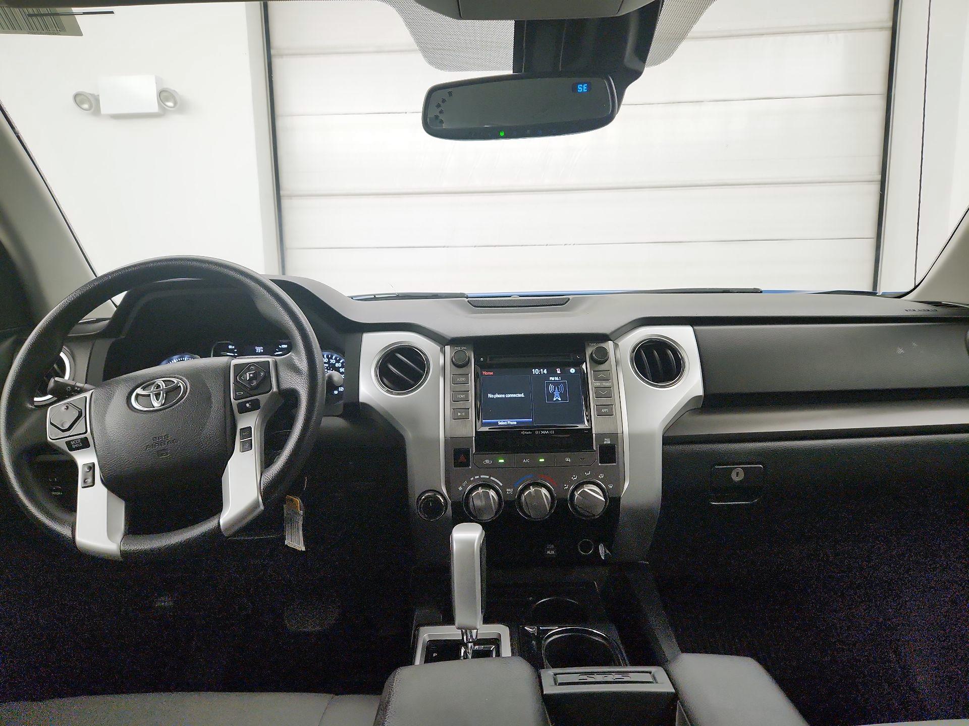 Thumbnail: 2018 Toyota Tundra - 9