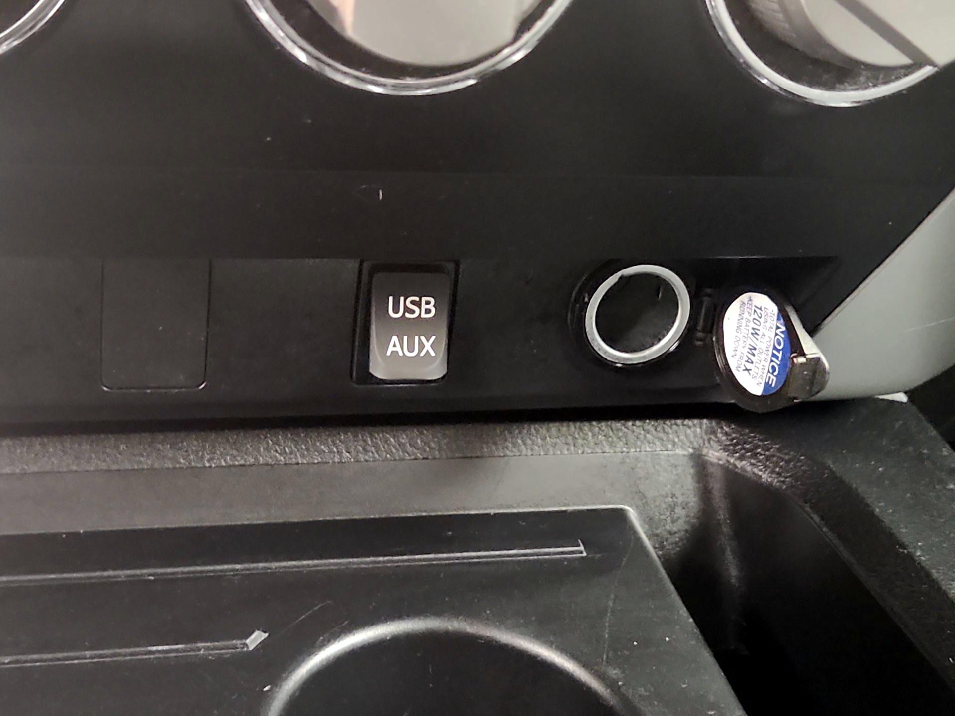 Thumbnail: 2018 Toyota Tundra - 18