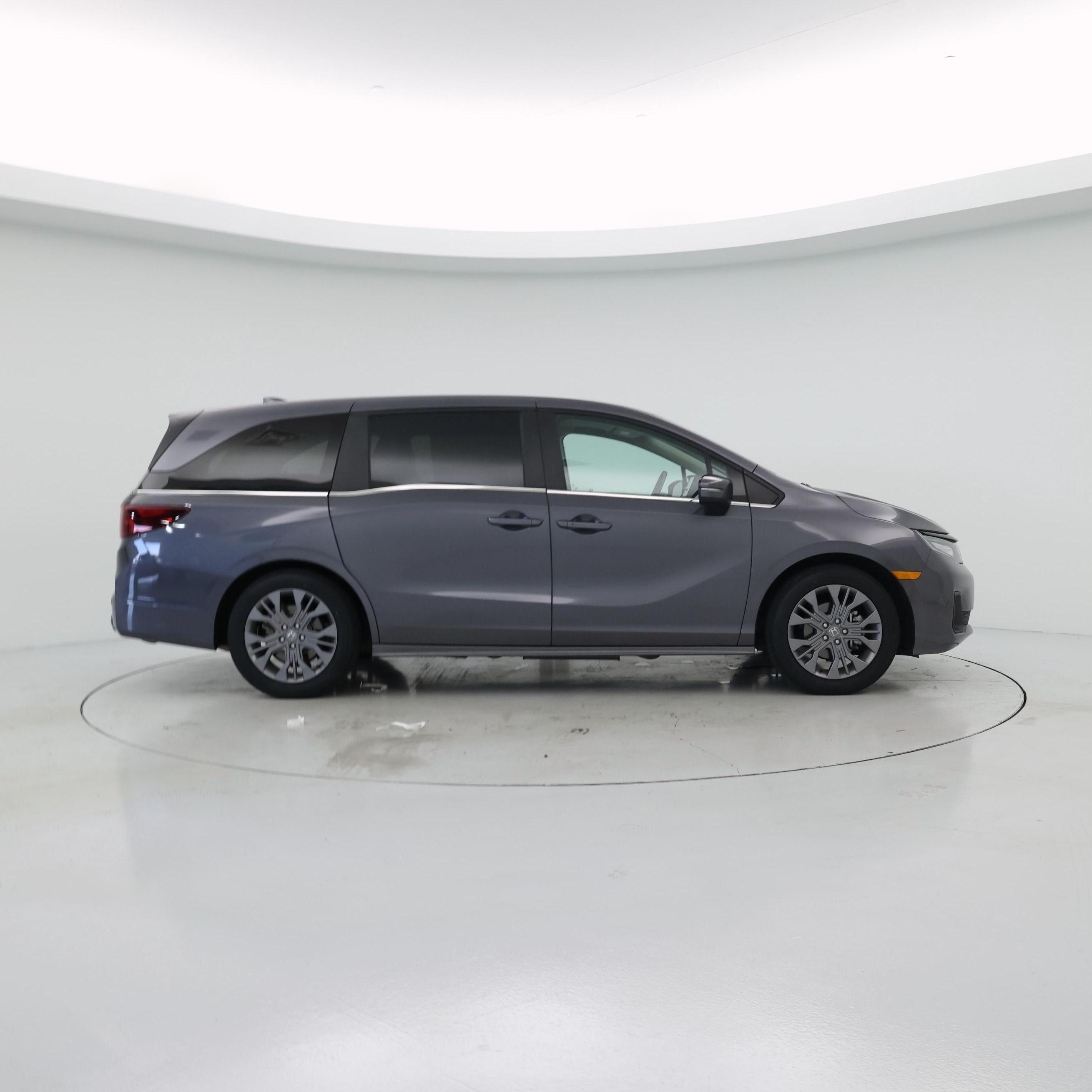 Thumbnail: 2025 Honda Odyssey - 7