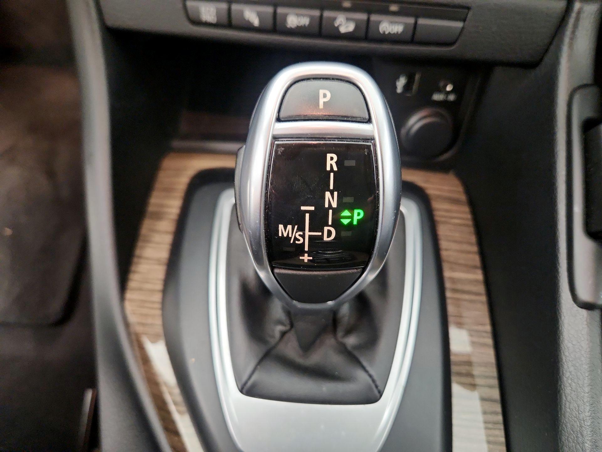 Thumbnail: 2015 BMW X1 - 17