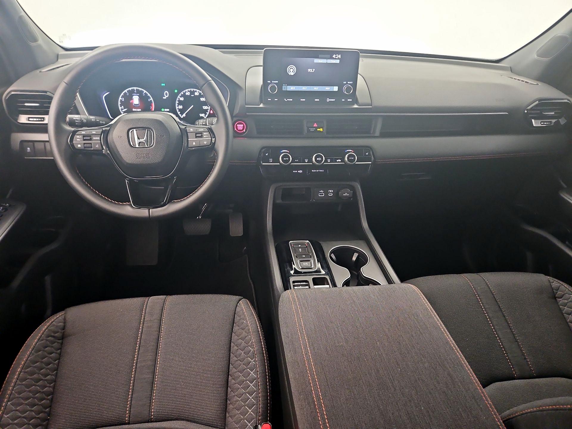 Thumbnail: 2025 Honda Pilot - 9