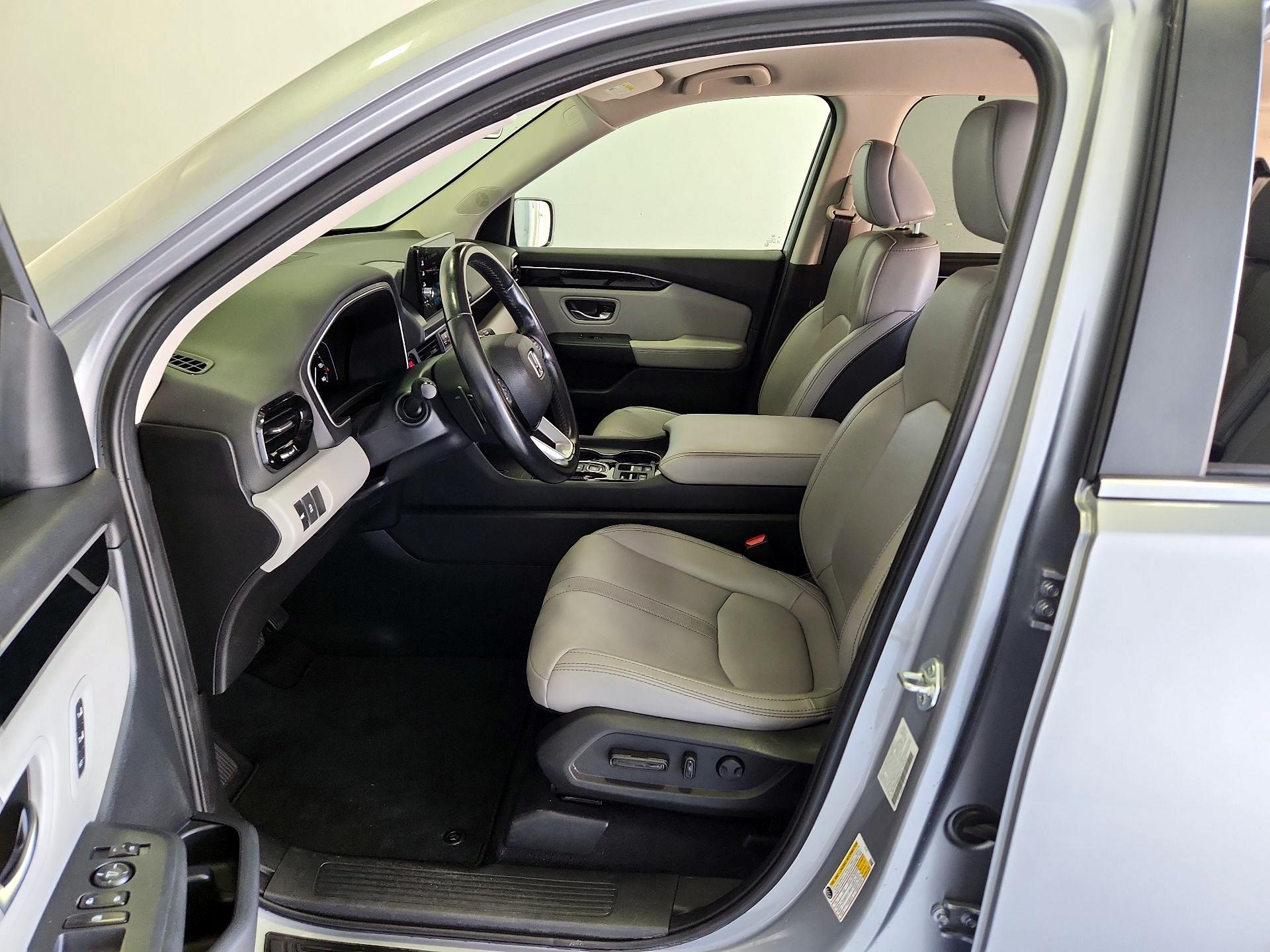 Thumbnail: 2025 Honda Pilot - 11