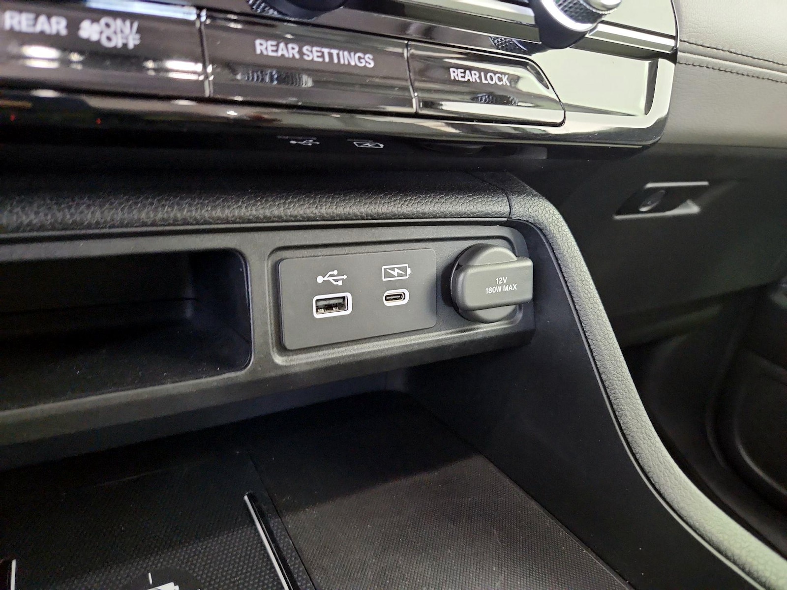 2025 Honda Pilot EX-L - Photo 19