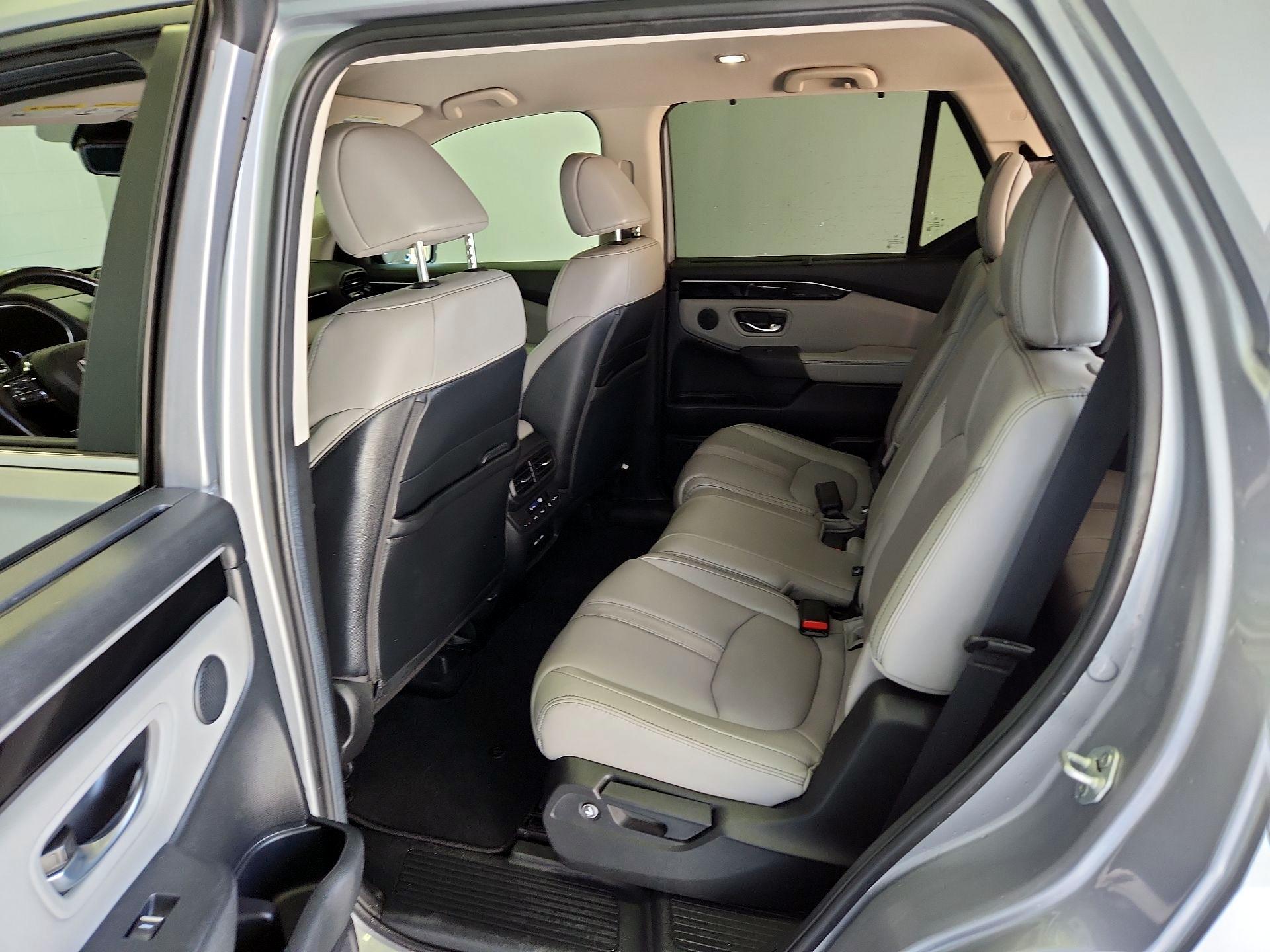 Thumbnail: 2025 Honda Pilot - 19