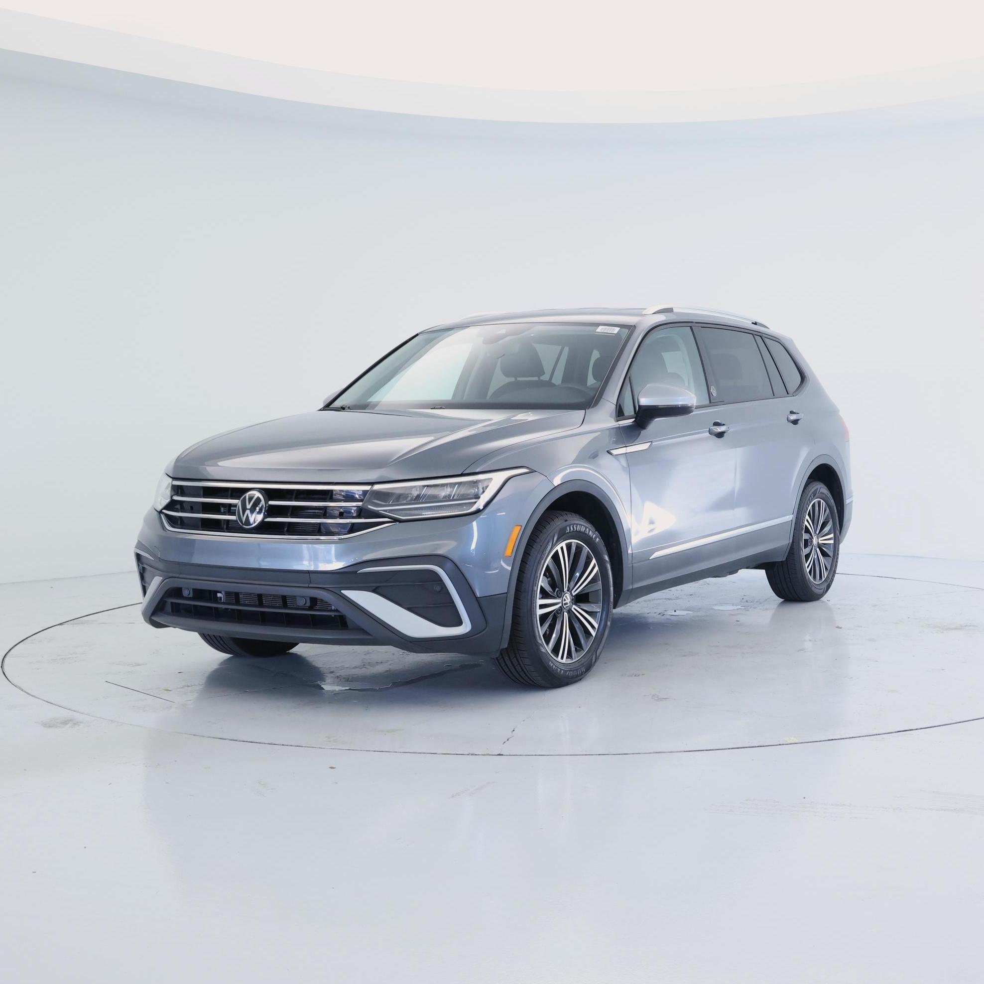 Thumbnail: 2024 Volkswagen Tiguan - 4