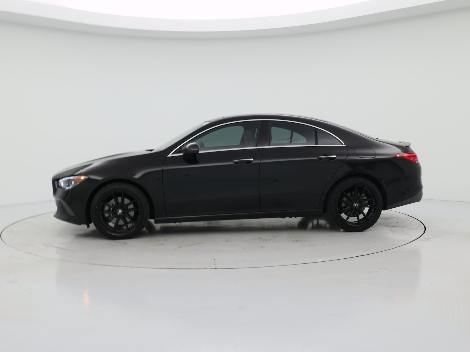 2021 Mercedes-Benz CLA CLA250 - Photo 4