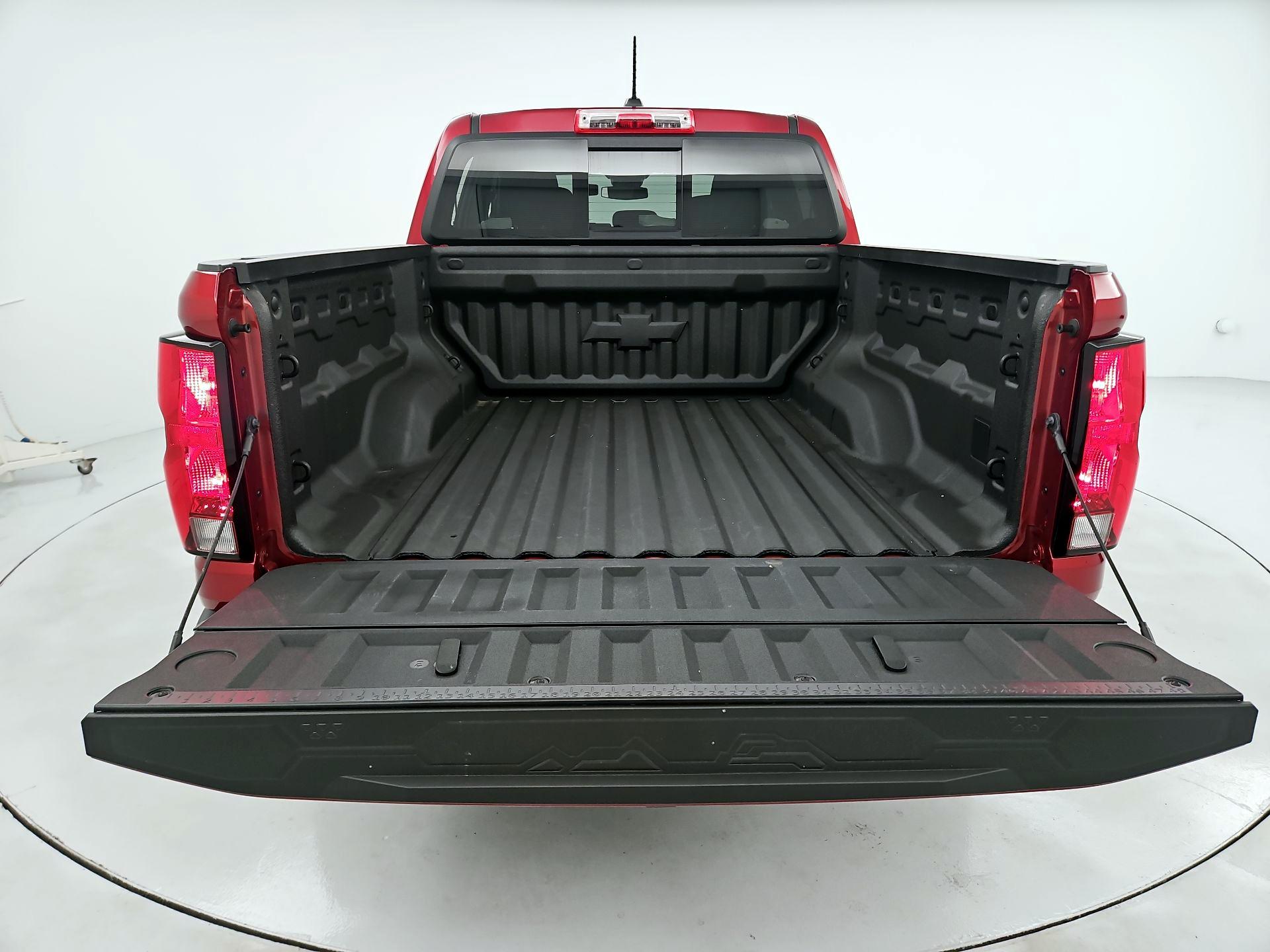 Thumbnail: 2026 Chevrolet Colorado - 20