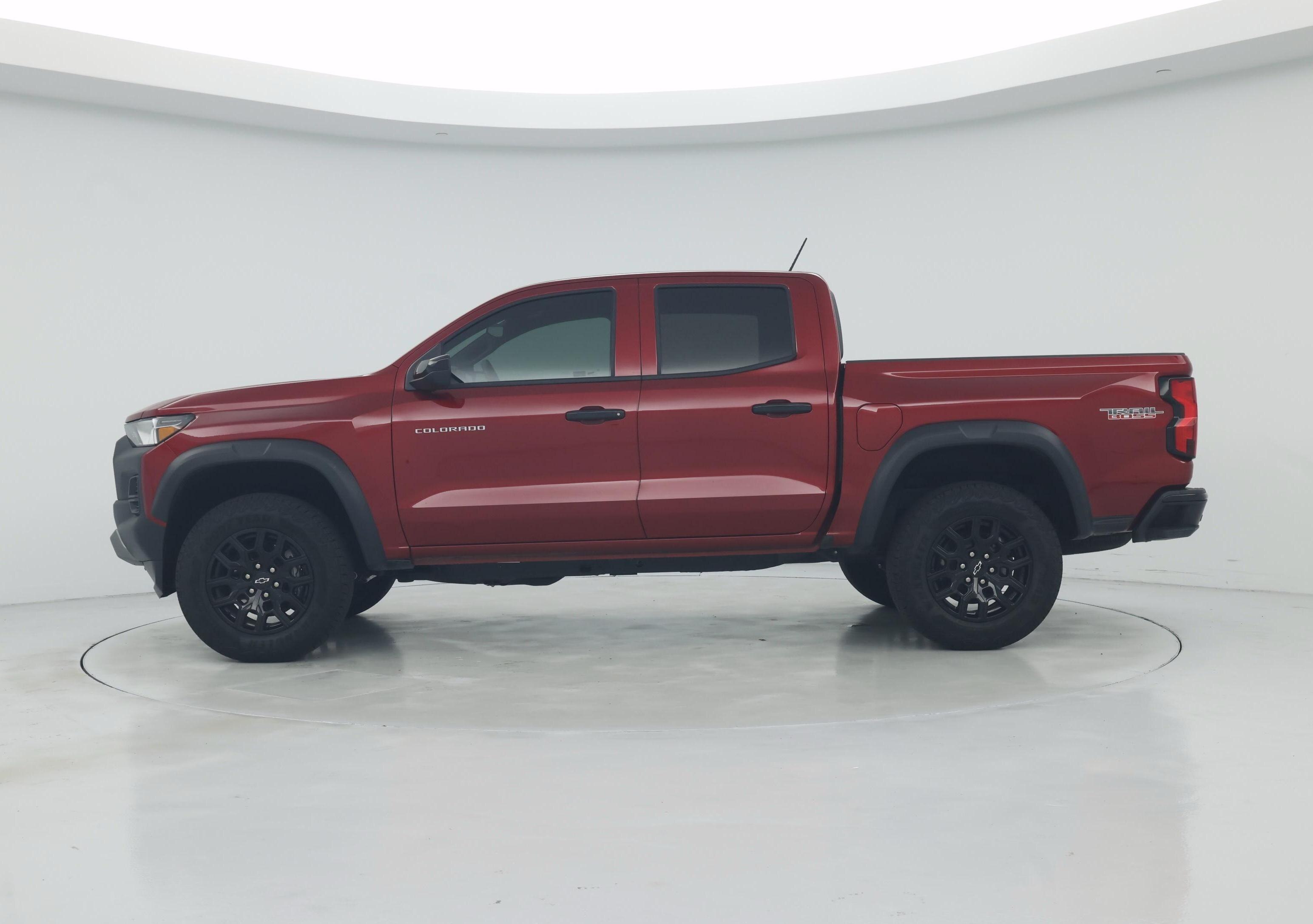 Thumbnail: 2026 Chevrolet Colorado - 3
