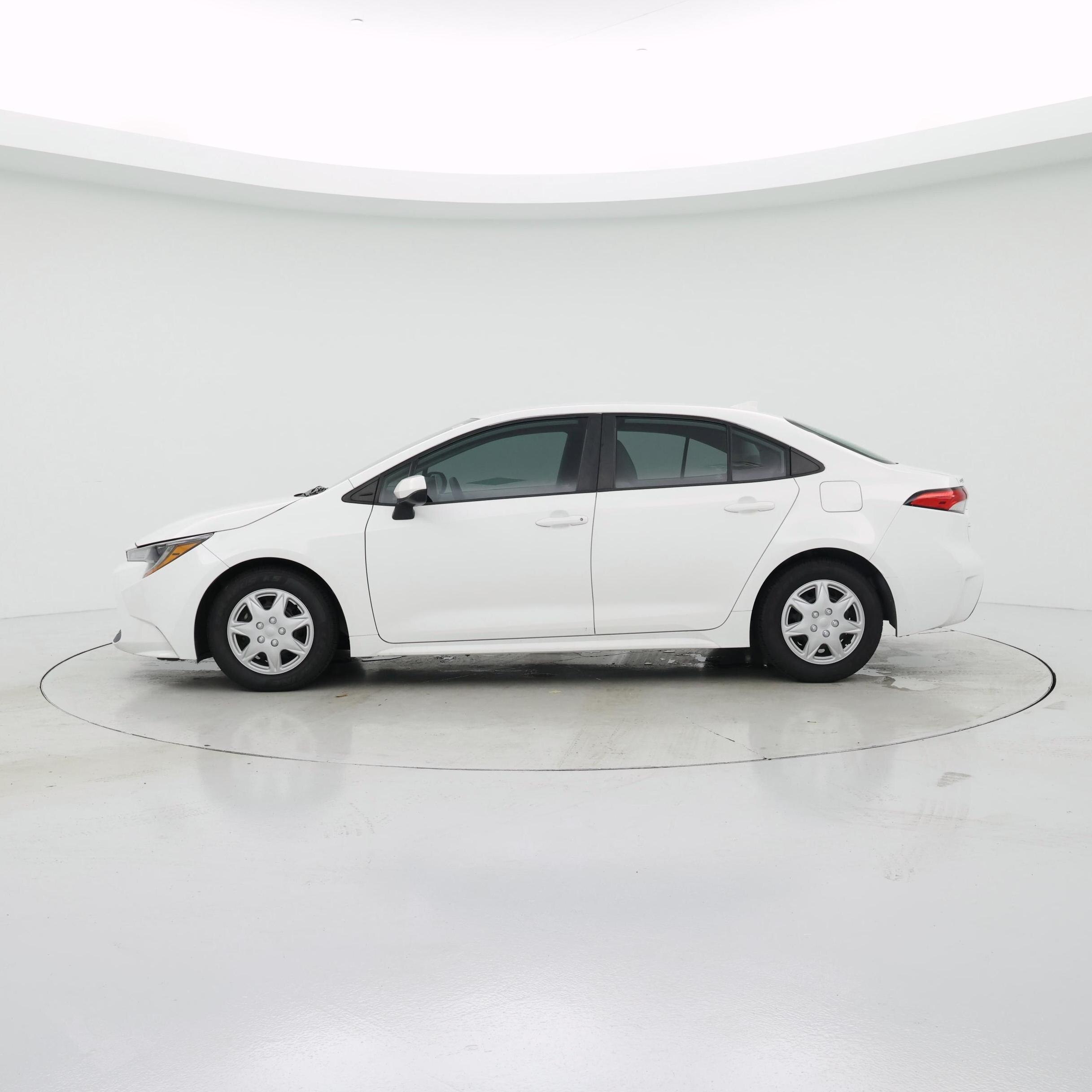 Thumbnail: 2021 Toyota Corolla - 3