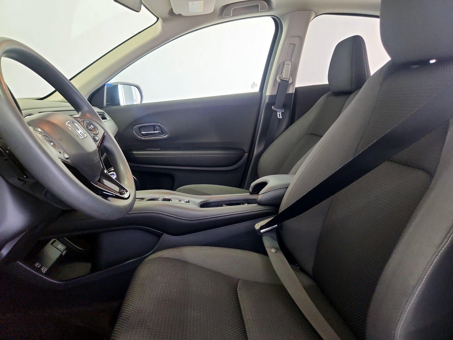 Thumbnail: 2022 Honda HR-V - 11