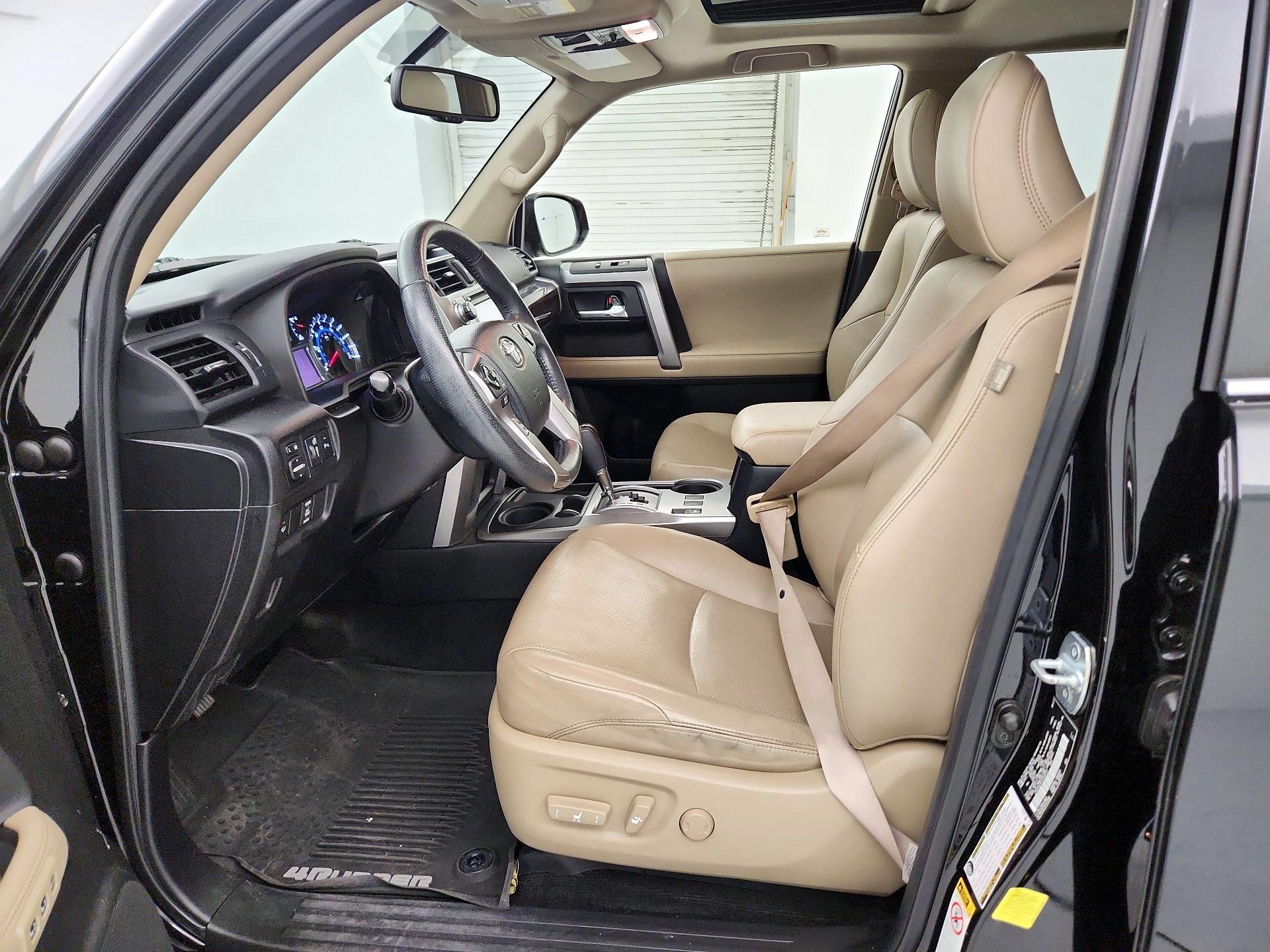 Thumbnail: 2018 Toyota 4Runner - 9