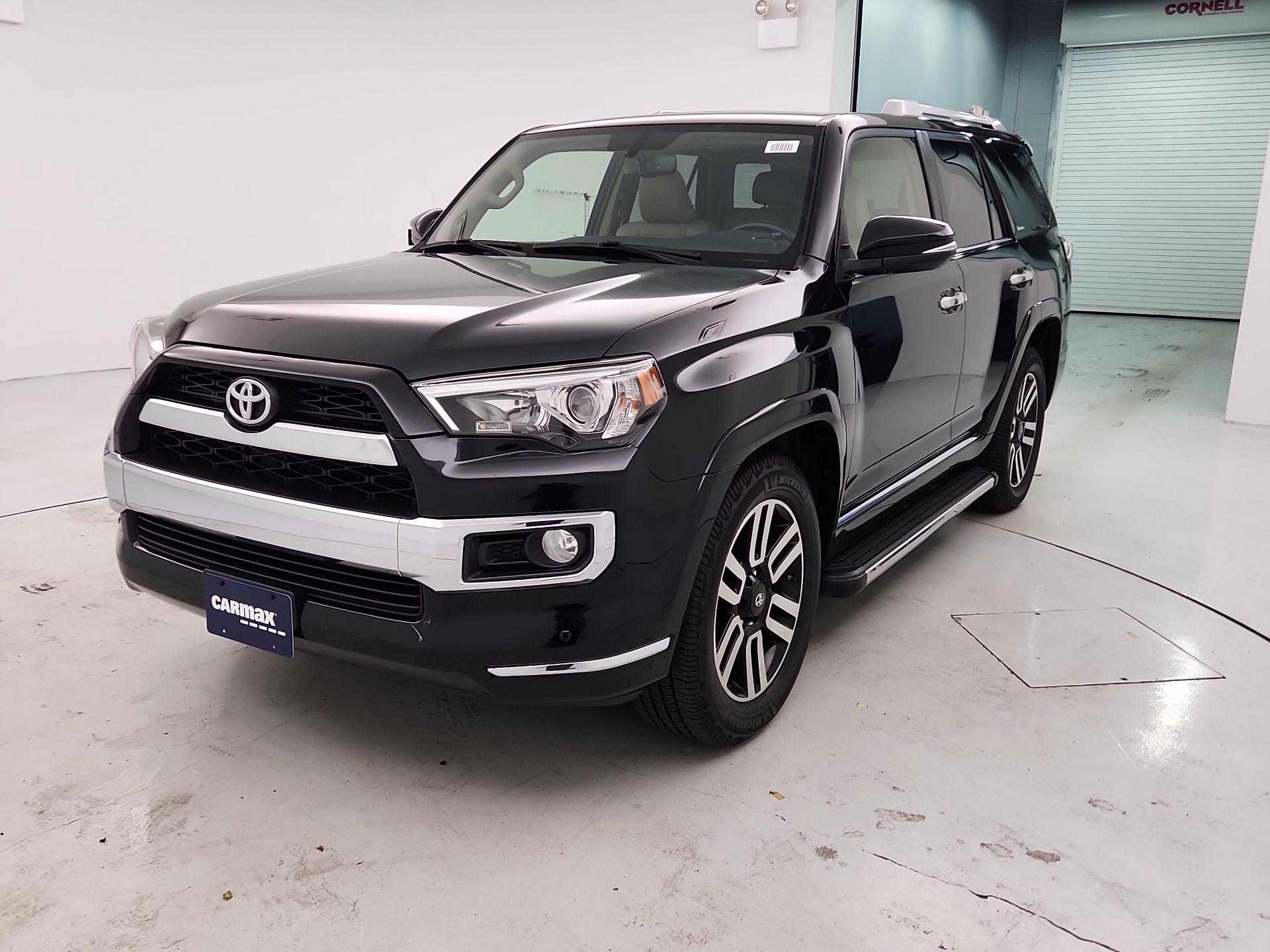 Thumbnail: 2018 Toyota 4Runner - 3