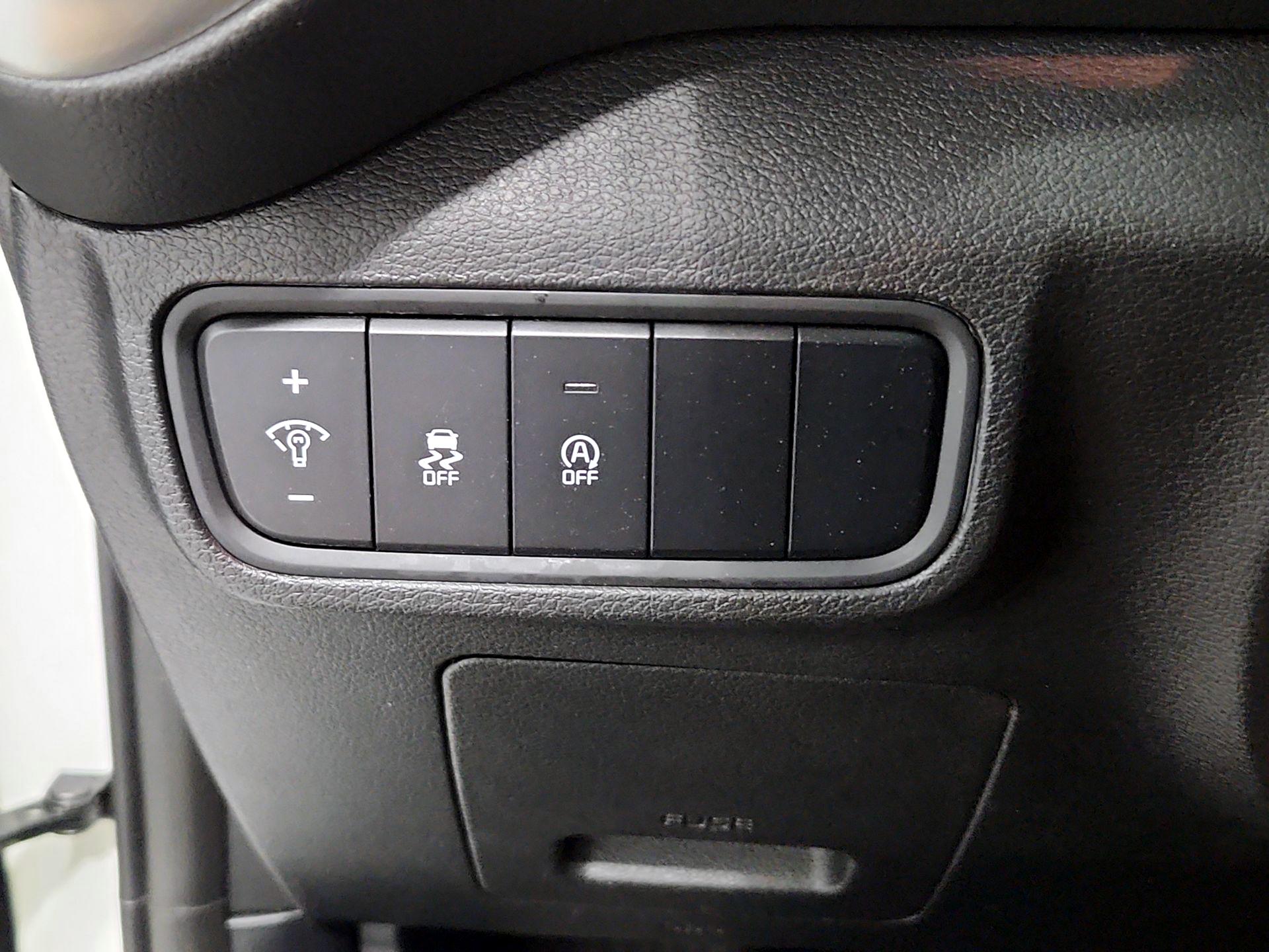 Thumbnail: 2023 Kia Soul - 13