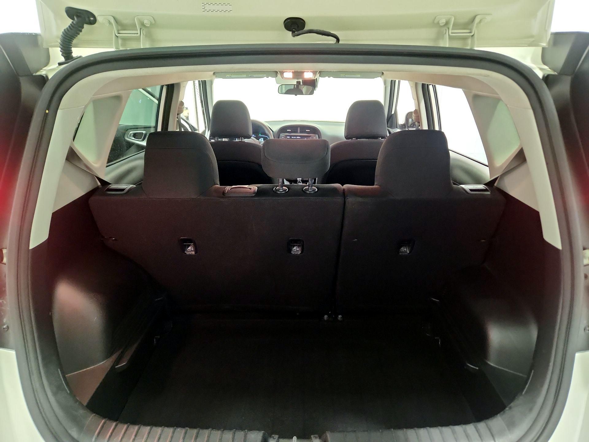 Thumbnail: 2023 Kia Soul - 20