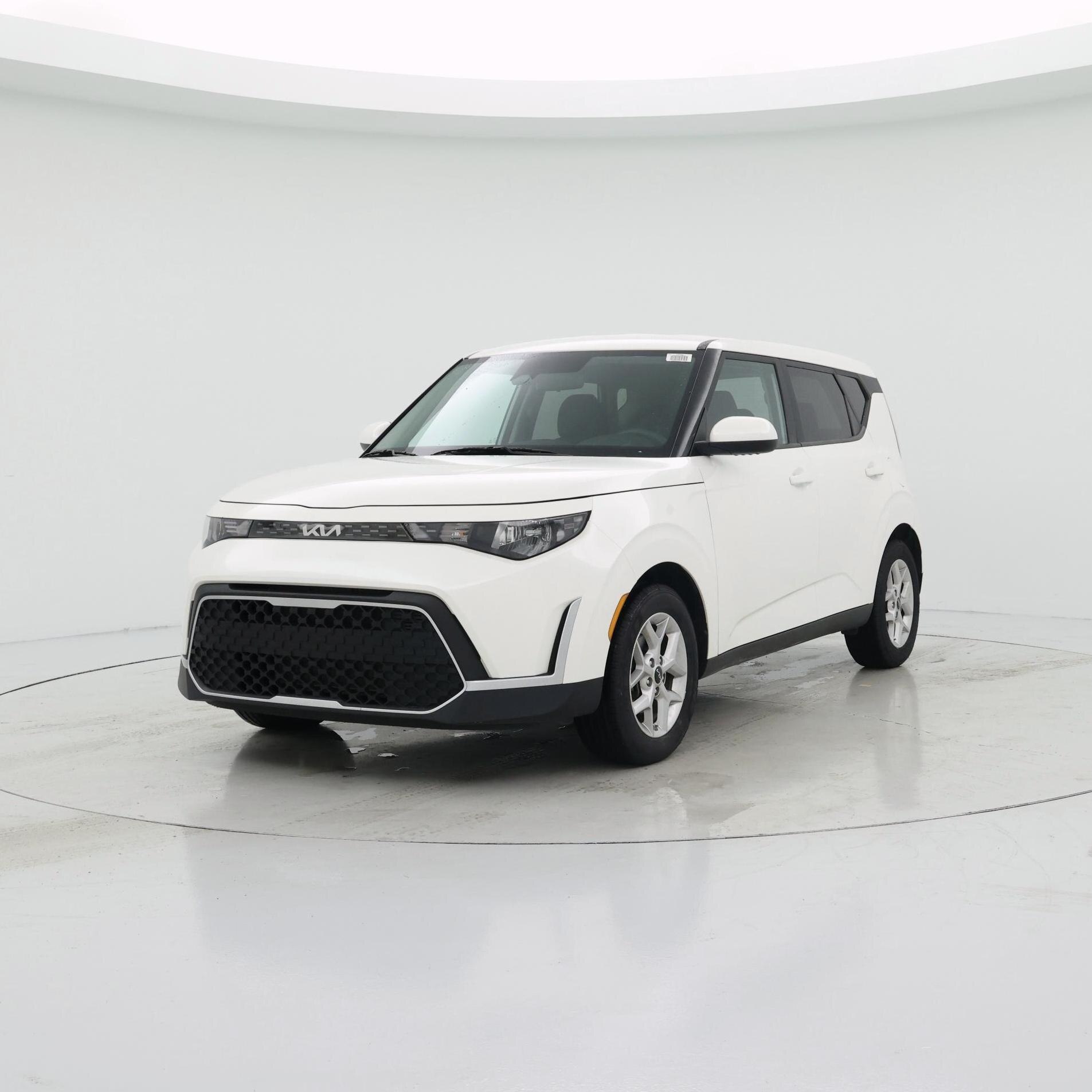 Thumbnail: 2023 Kia Soul - 4