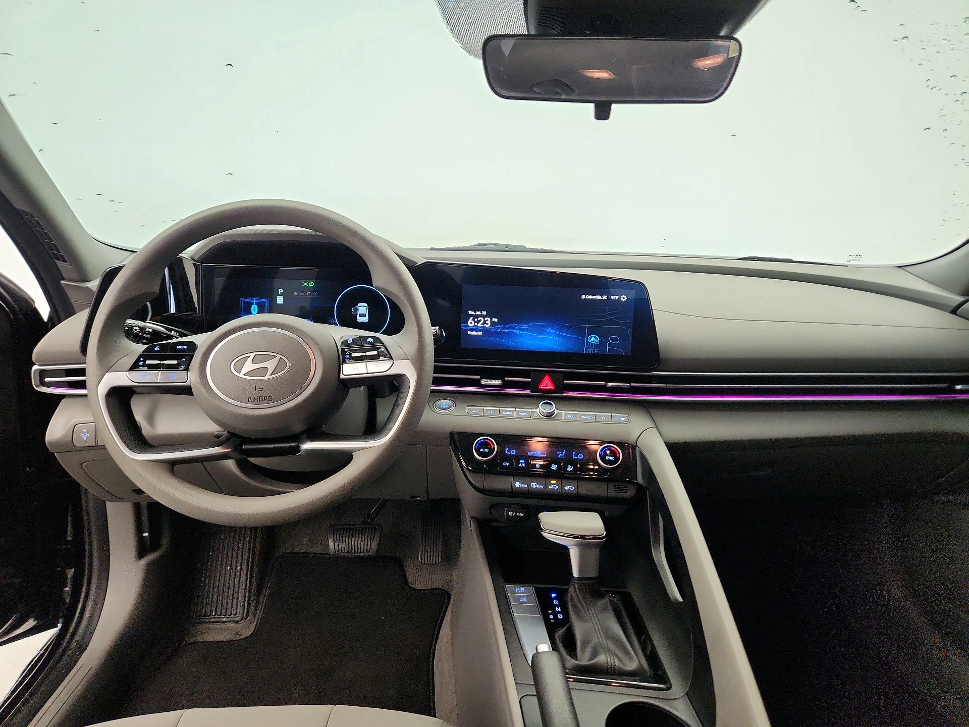 Thumbnail: 2024 Hyundai Elantra - 9