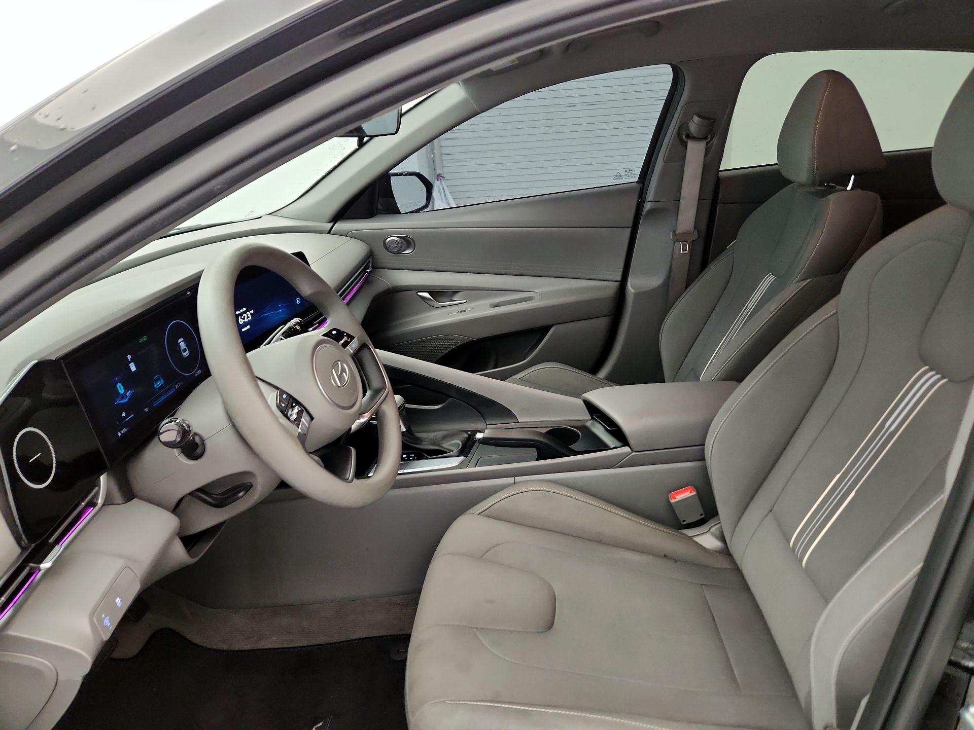 Thumbnail: 2024 Hyundai Elantra - 11